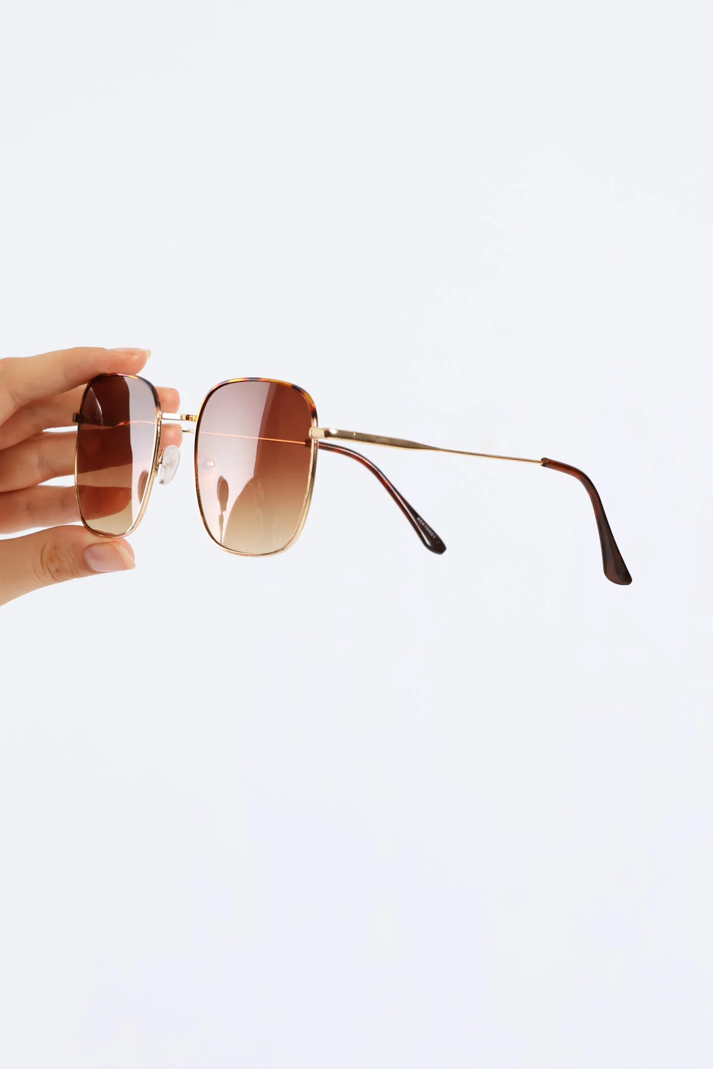 Half Trim Square Frame Sunglasses - Gold - Image 5