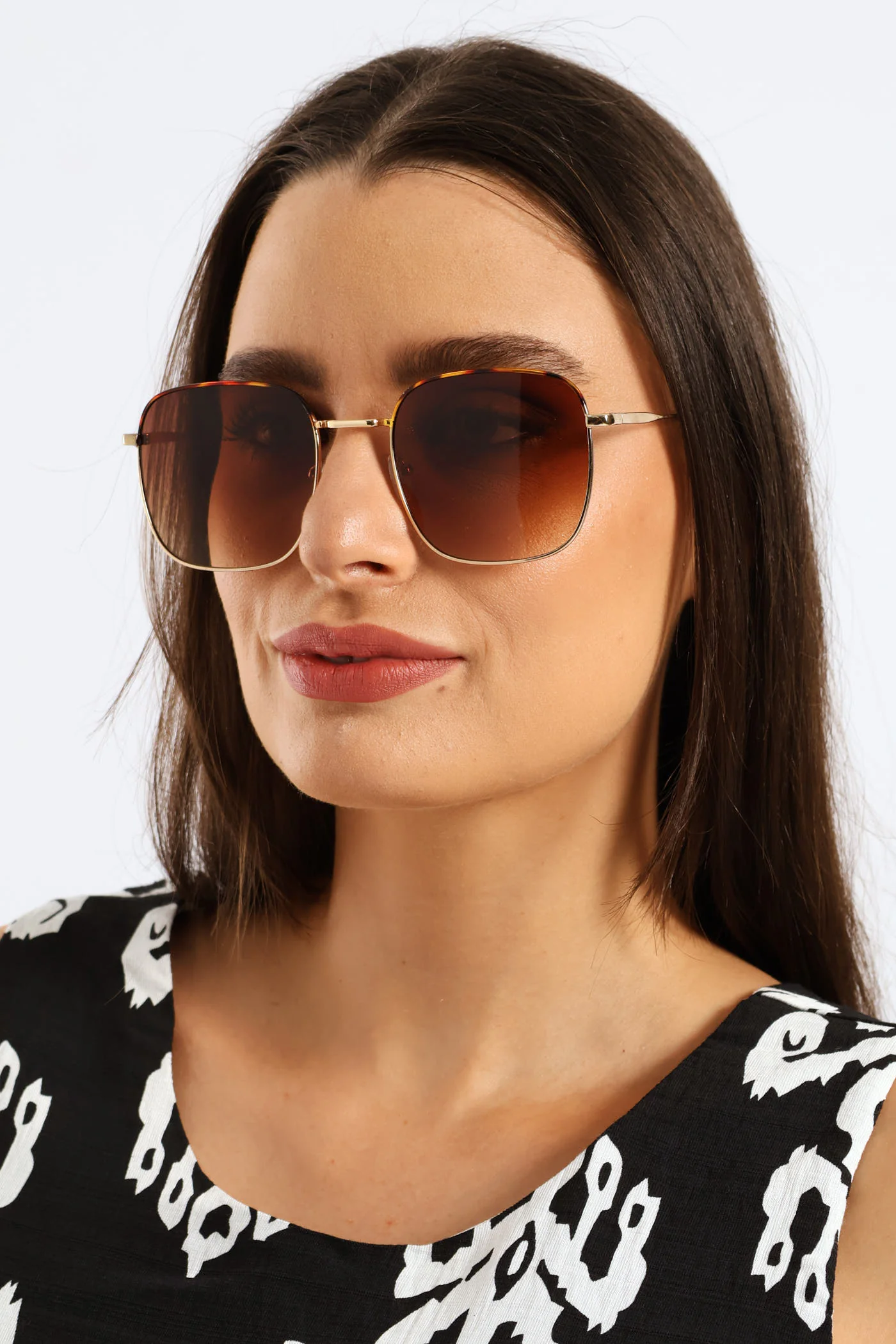 Half Trim Square Frame Sunglasses - Gold - Image 6