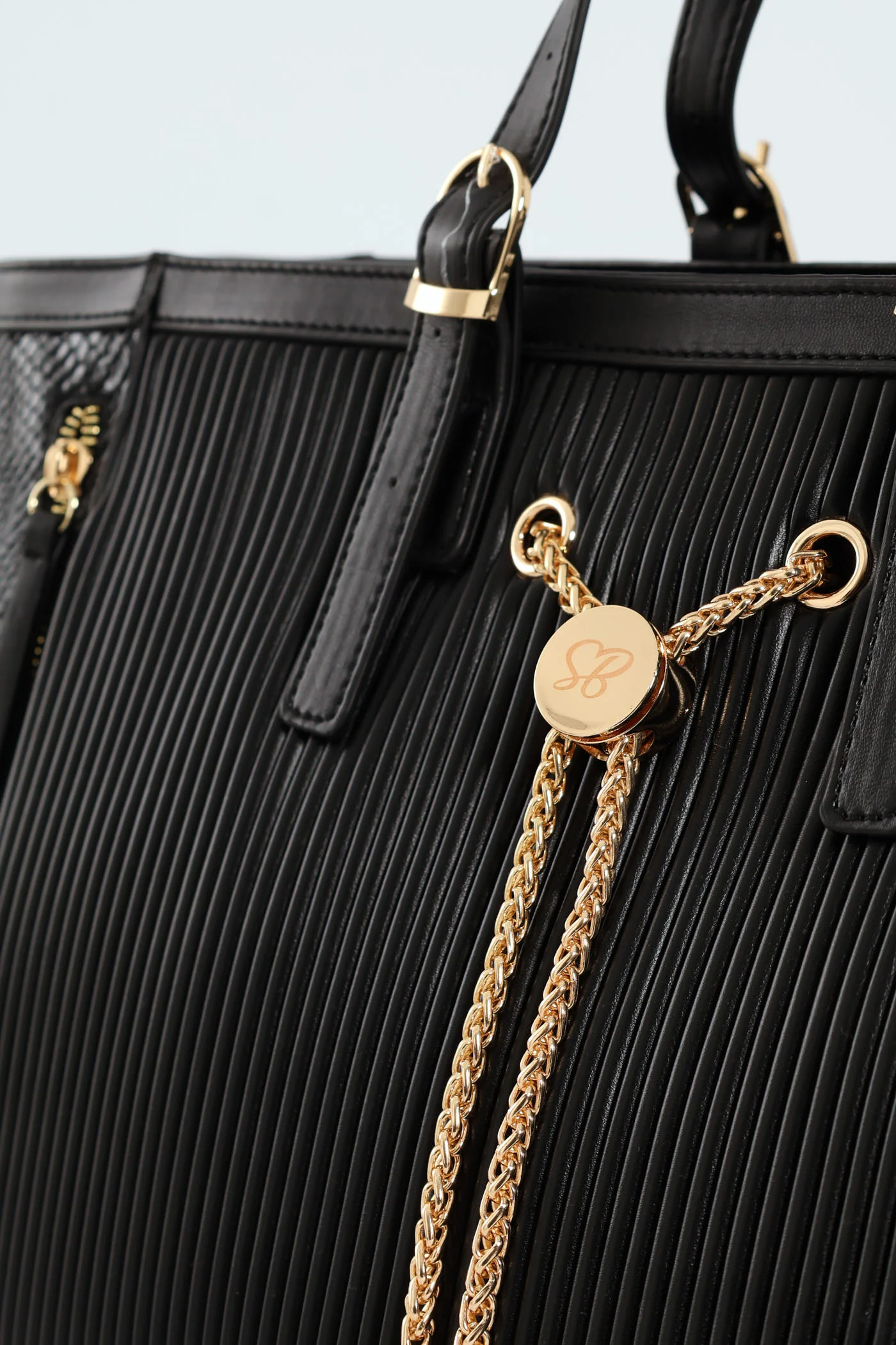 Handbag With Front Chain - Black - Image 4