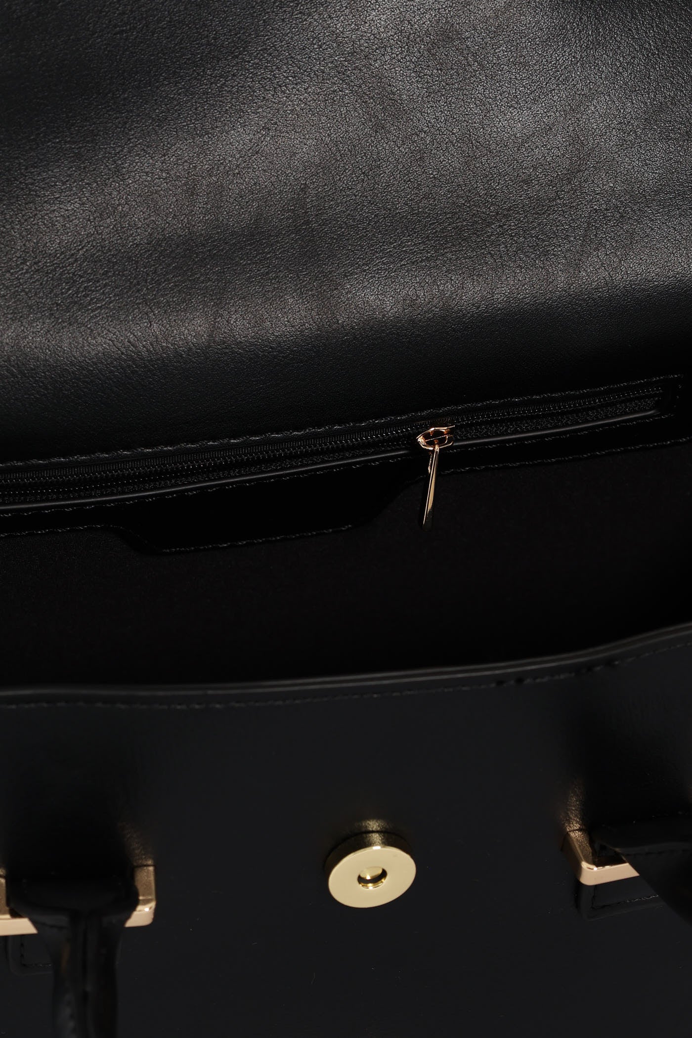 Handbag With Lock Detail - Black - Image 5
