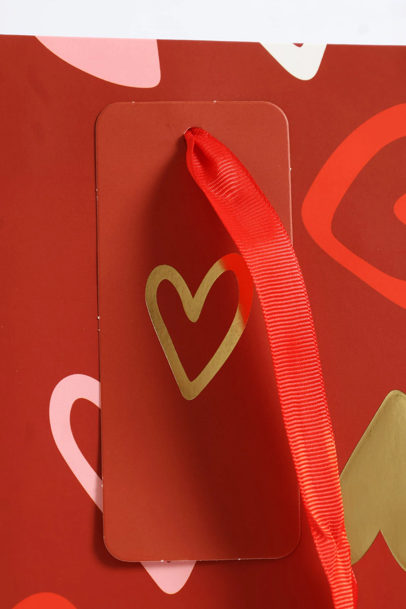 Heart Print Gift Bag Medium - Red - Image 4