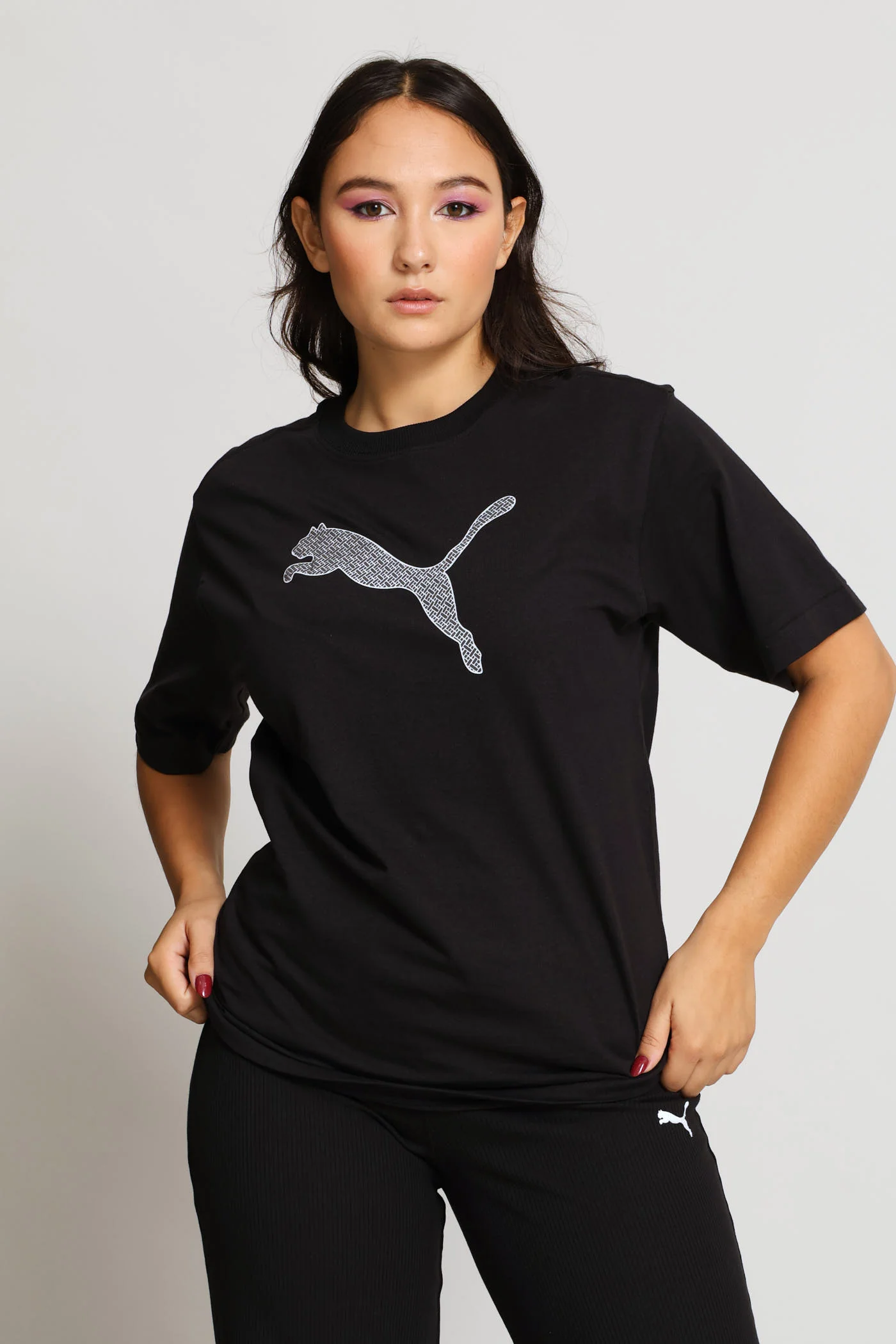 Her Graphic Tee - Black - Image 2