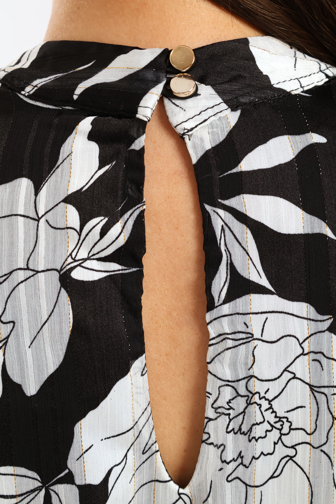 Hi Neck Keyhole Monochrome Floral Blouse - Black/White - Image 4