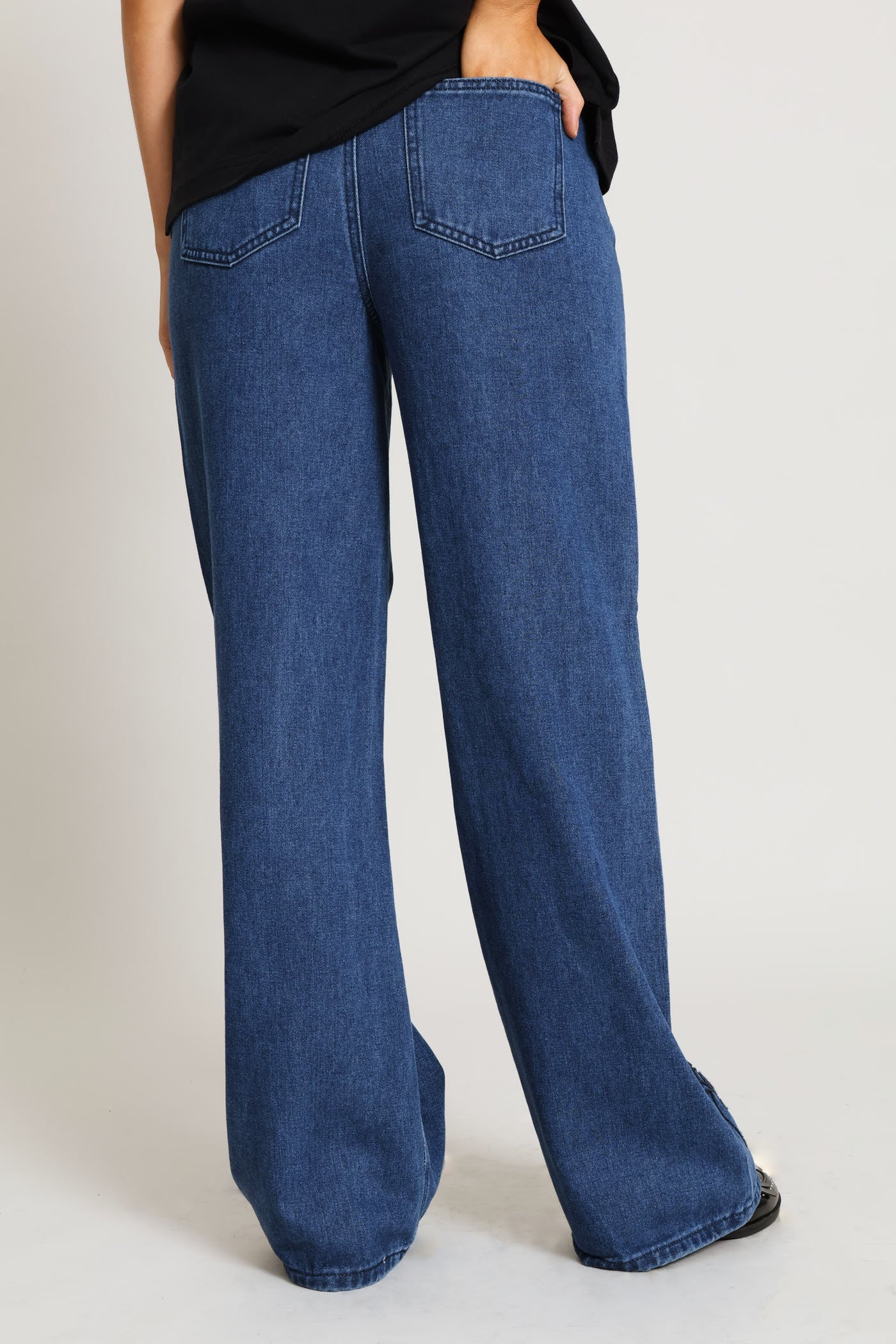 Hi-Rise Cornelli Wide Leg Jean - Dark Wash - Image 3