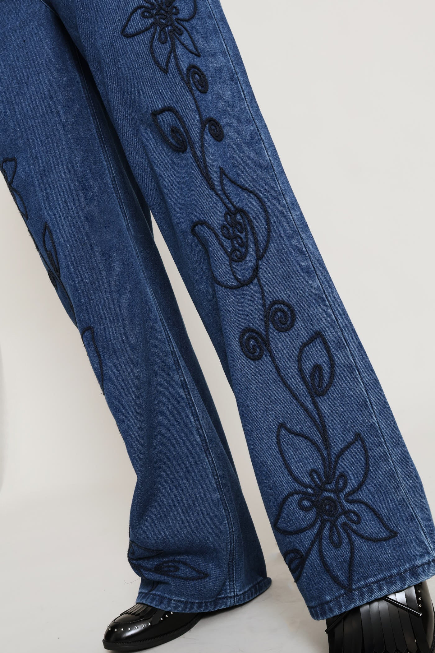 Hi-Rise Cornelli Wide Leg Jean - Dark Wash - Image 4