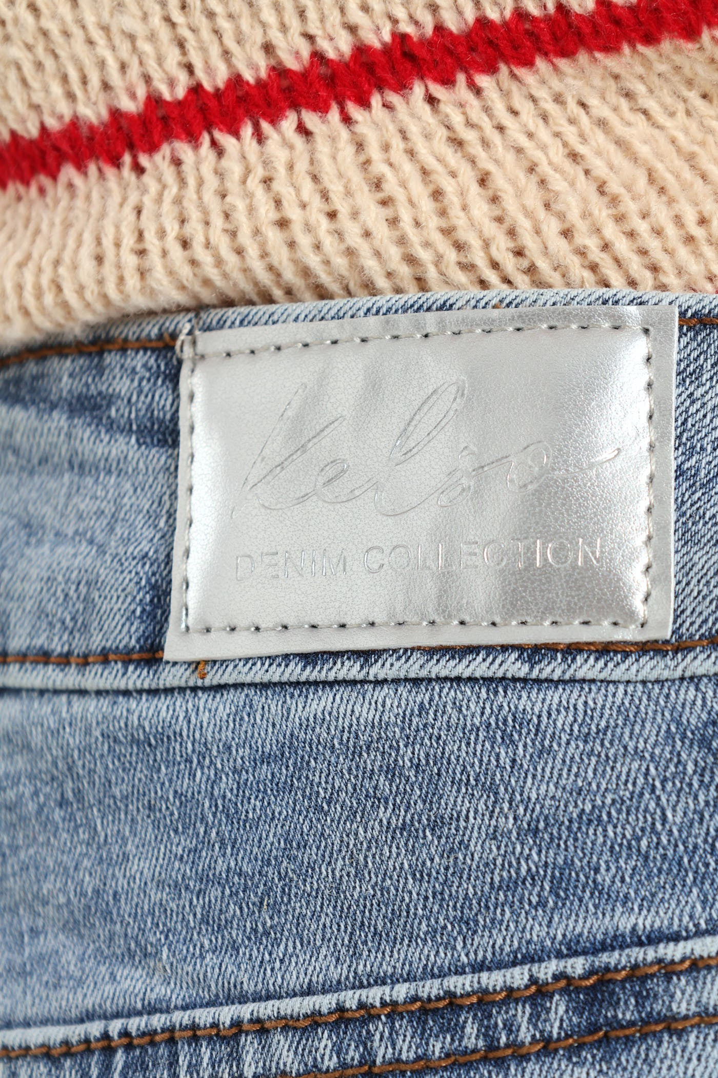 Hi-Rise Crosshatch Bootleg Jean - Light Wash - Image 5