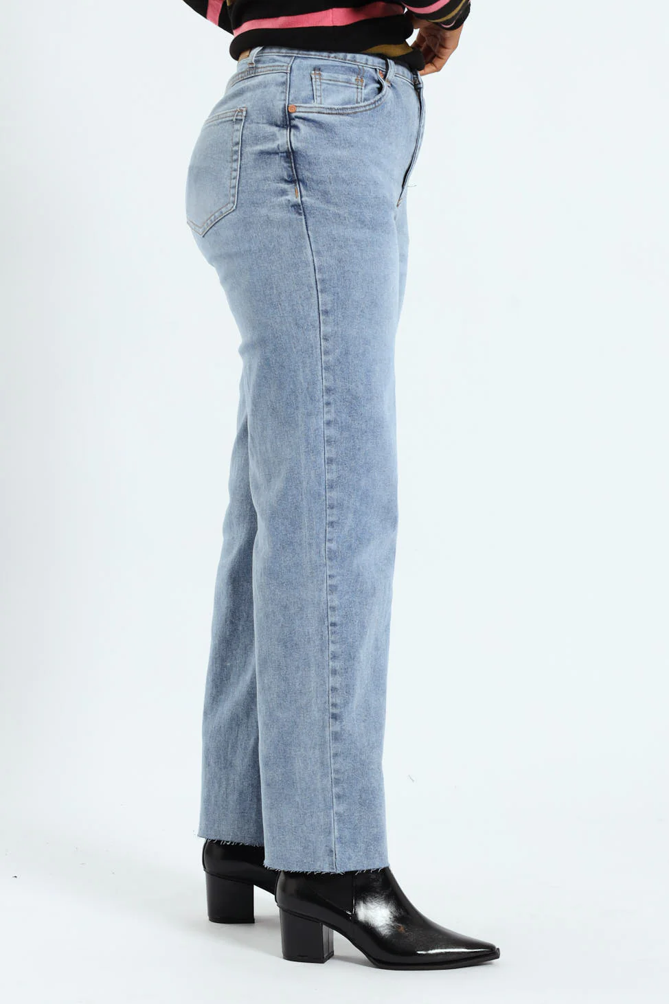Hi-Rise Straight Leg Raw Hem Denim - Light Wash - Image 2