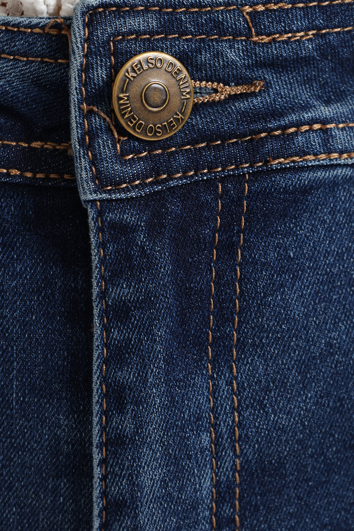 Hi-Rise Wide Raw Hem Wide Leg Jean - Dark Wash - Image 5