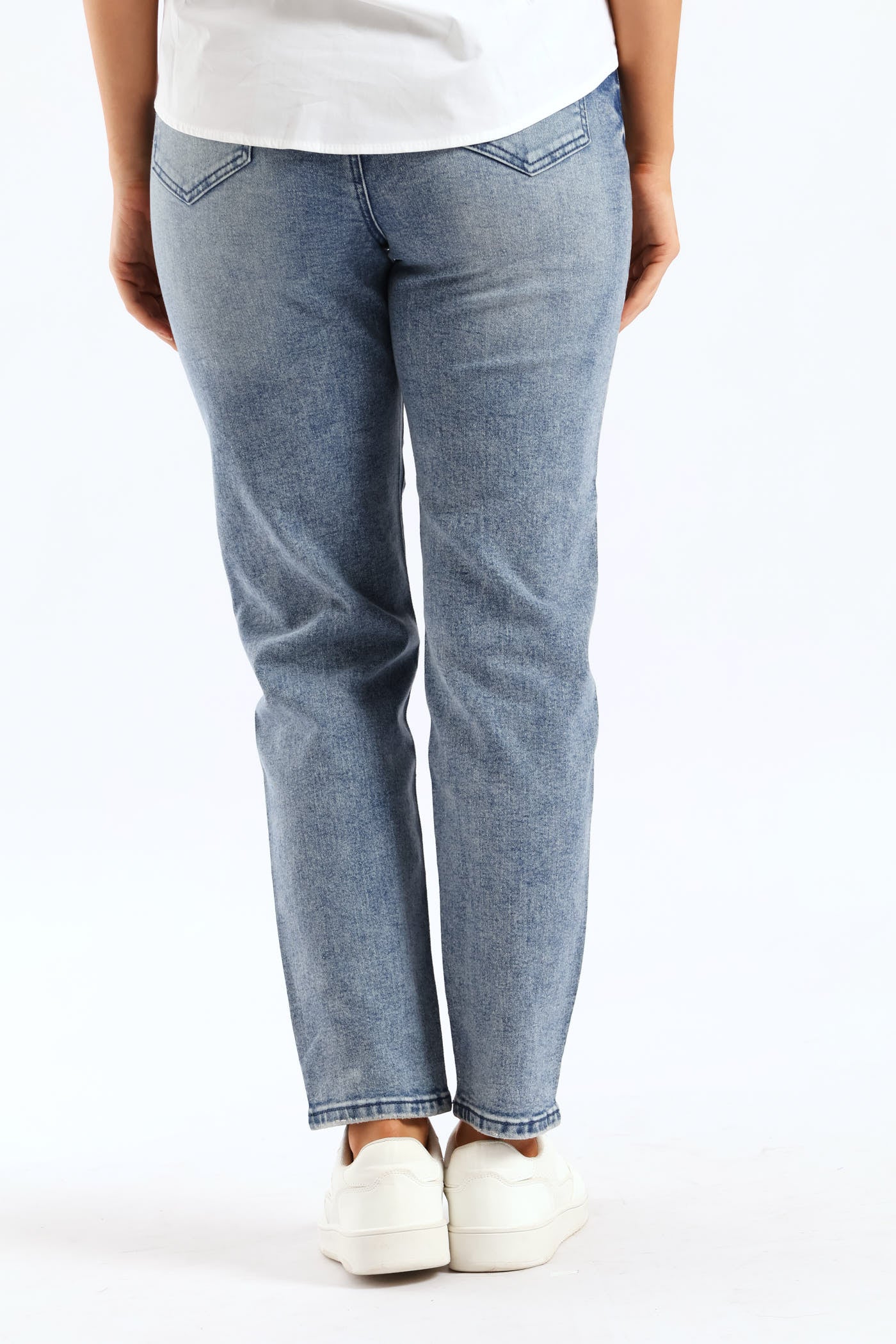 Hi Waist Starburst Mom Jean - Mid Wash - Image 6