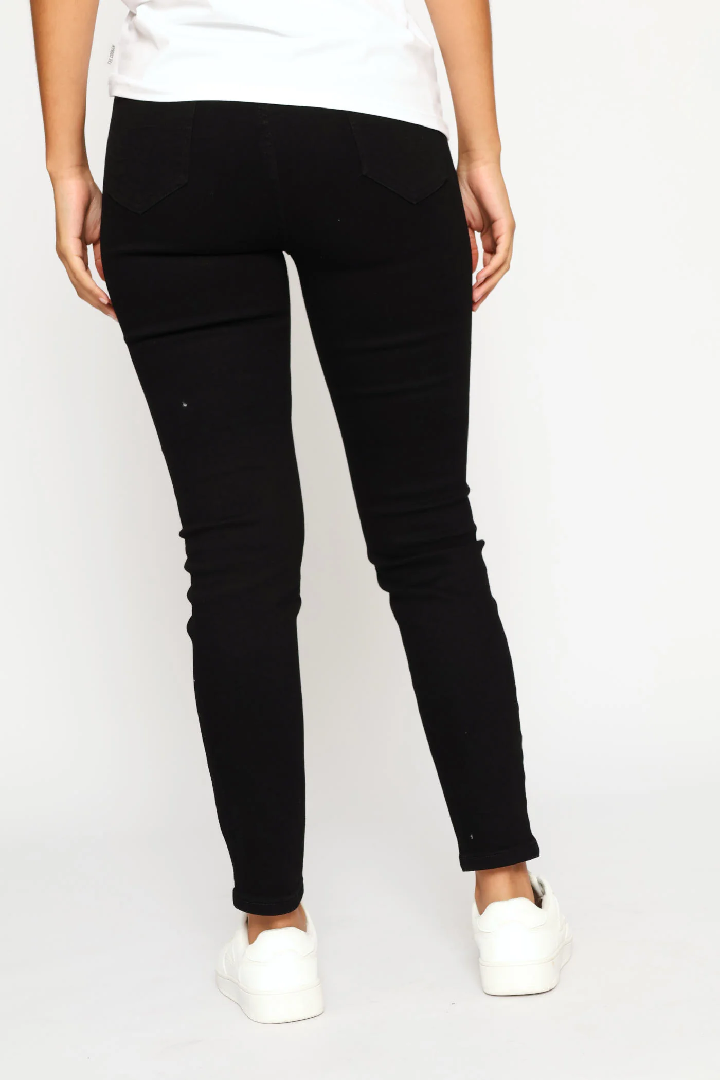 High Waist Skinny Jean - Black - Image 4