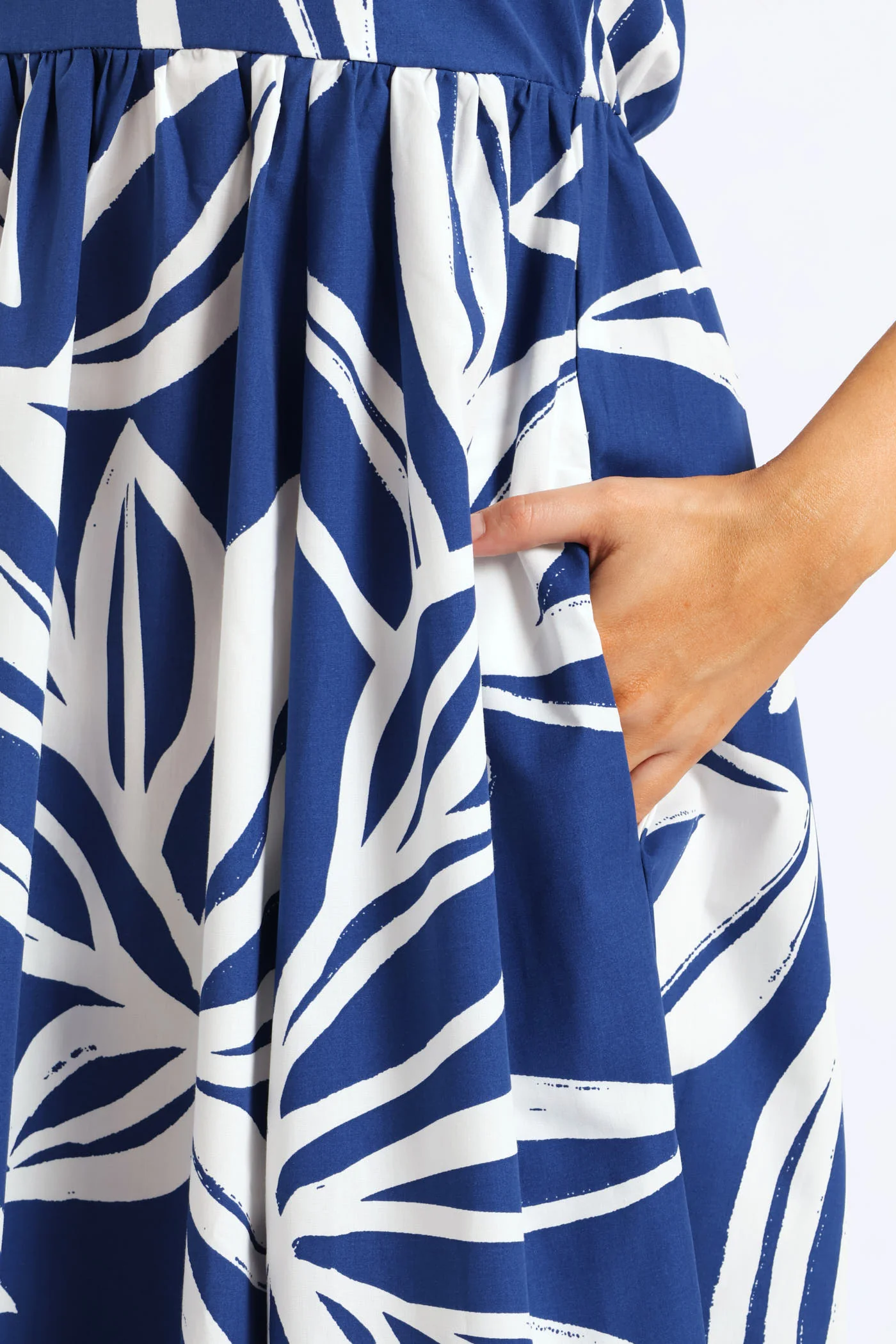 Hilo Midaxi Sundress - Navy/White - Image 2
