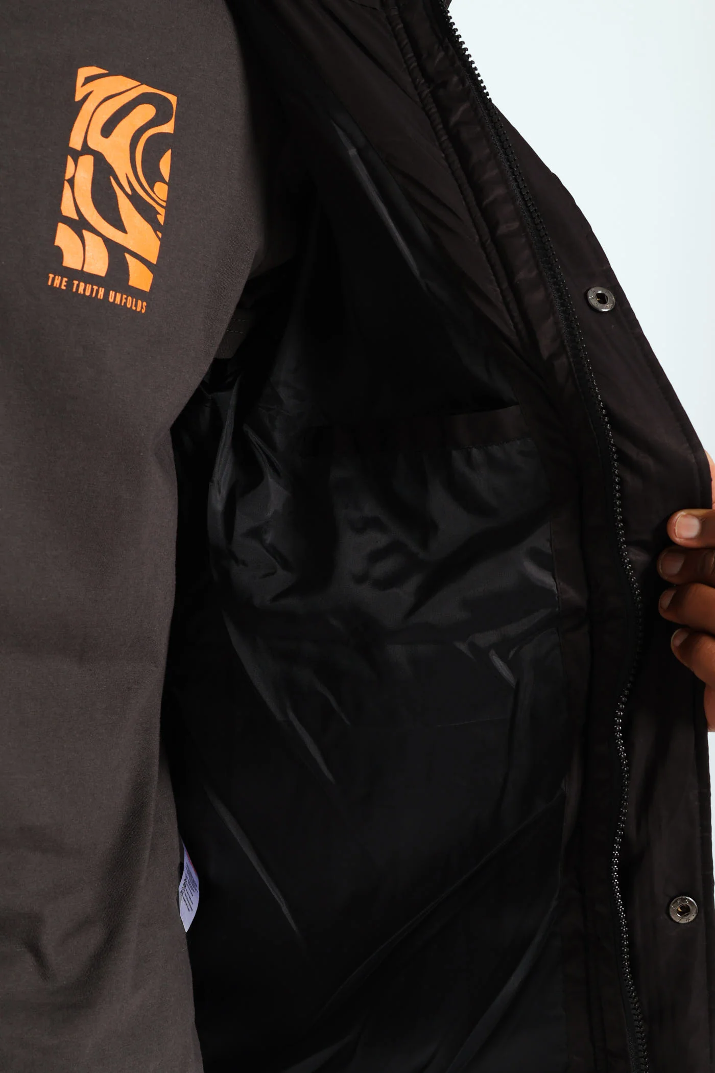Hooded Puffer - Black - Image 7