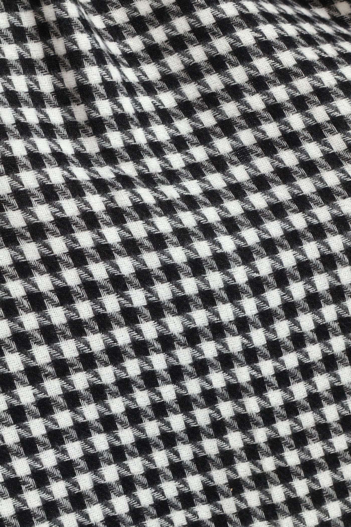 Houndstooth Tassel Scarf - Black/White - Image 3