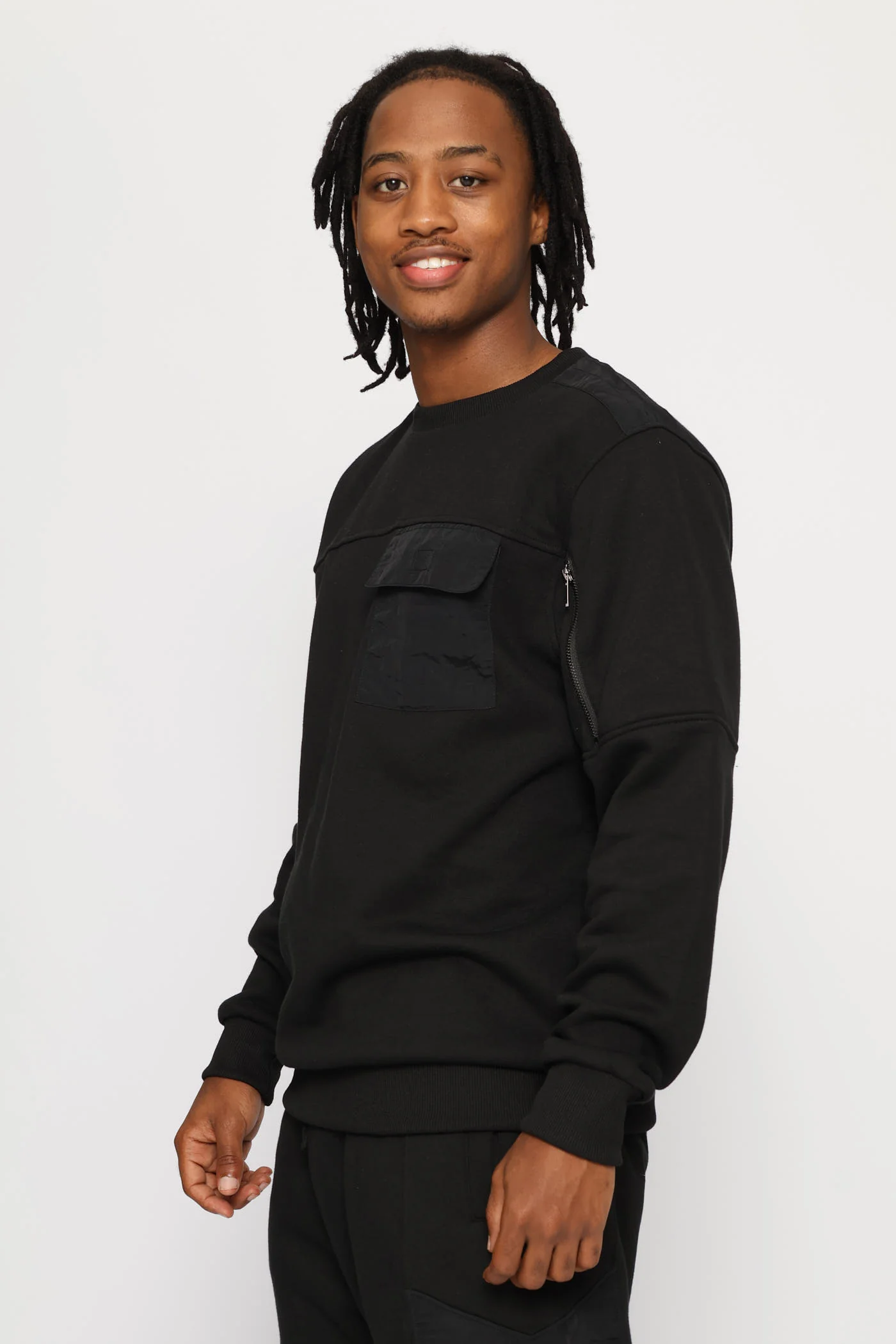 Hybrid Pocket Detail Fleece Crew Top - Black - Image 5