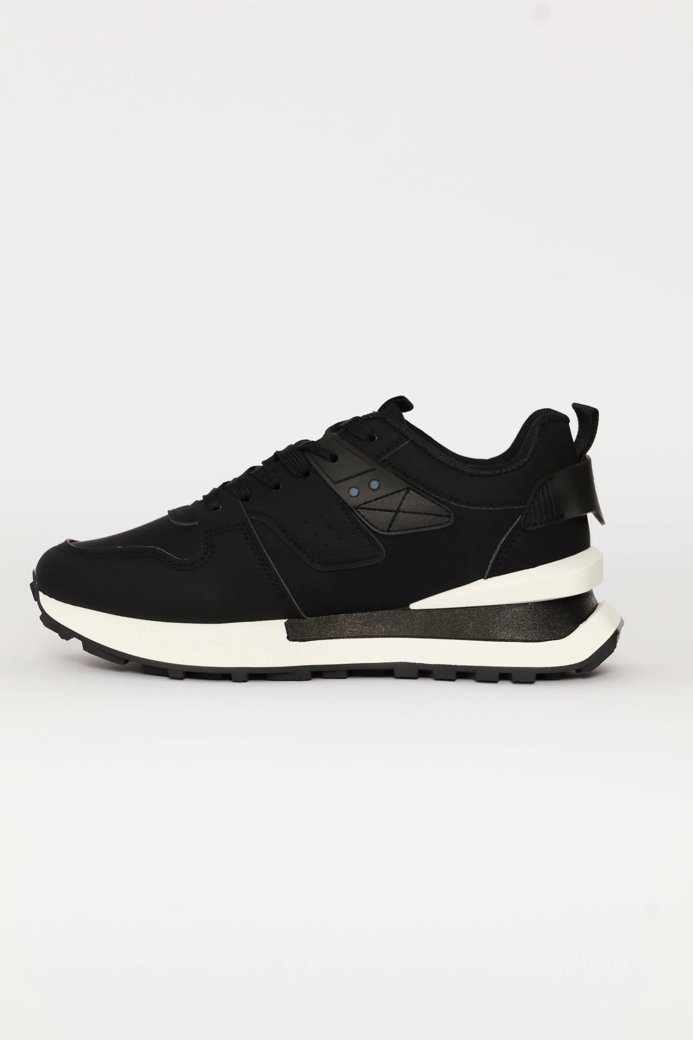 Ice Retro Lace Up Trainer - Black - Image 3
