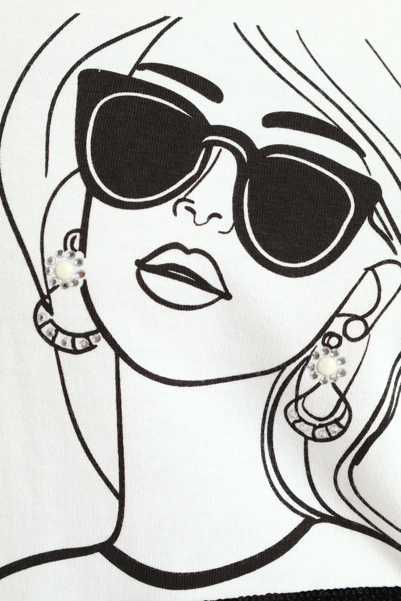 Icon Embroidery Boxy Tee - White - Image 4