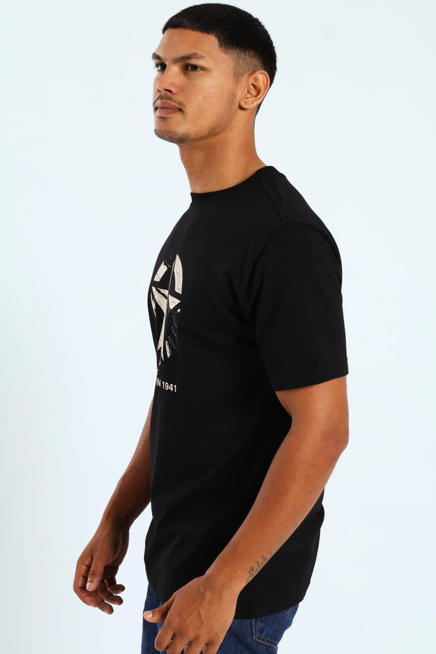 Iconic Star Collection Tee - Black - Image 3
