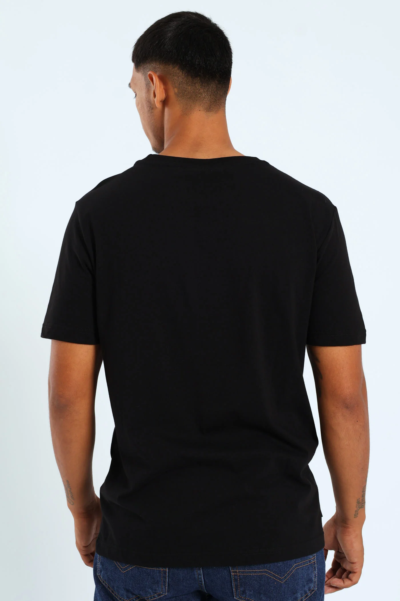 Iconic Star Collection Tee - Black - Image 4