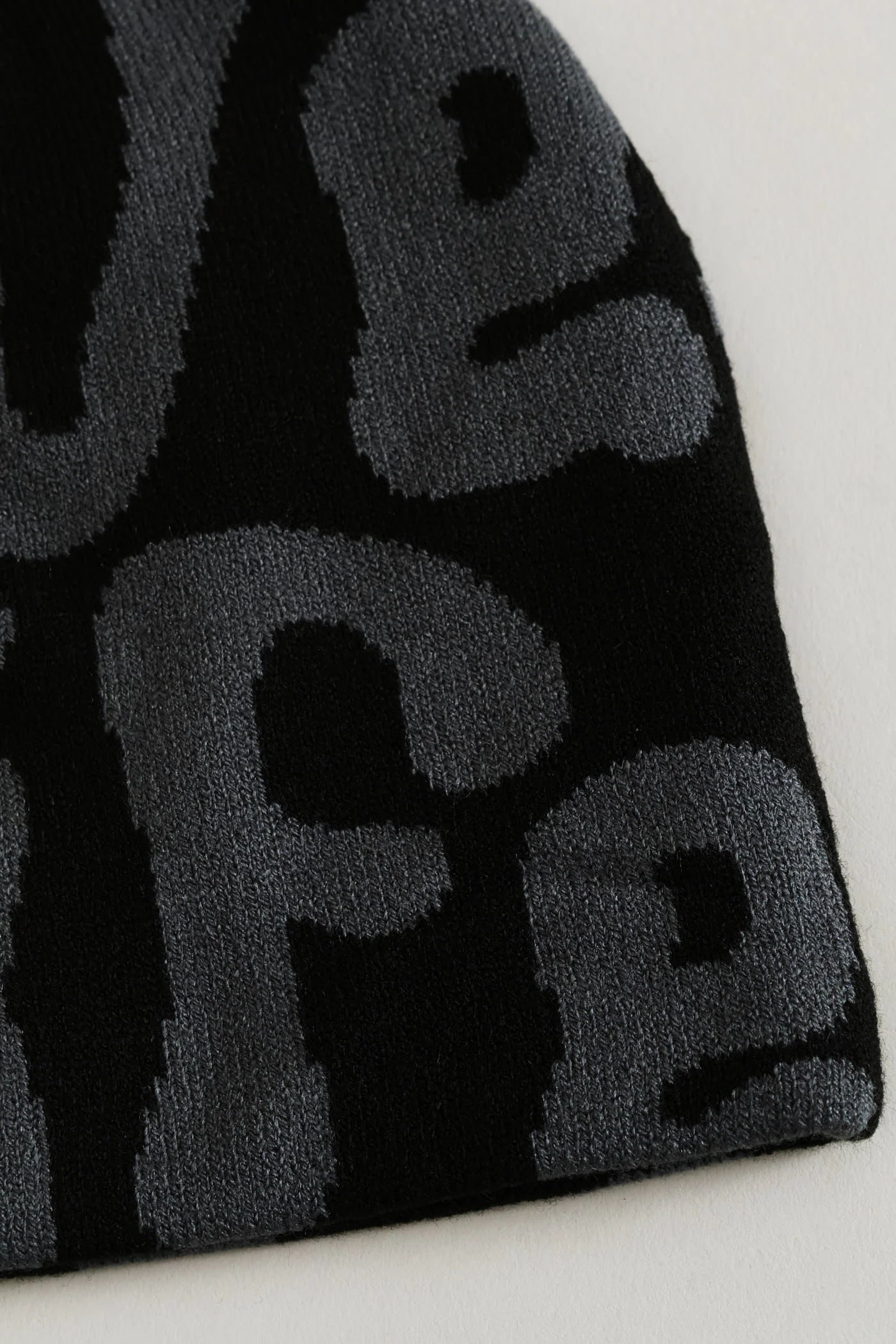 Jacquard Beanie - Black - Image 2