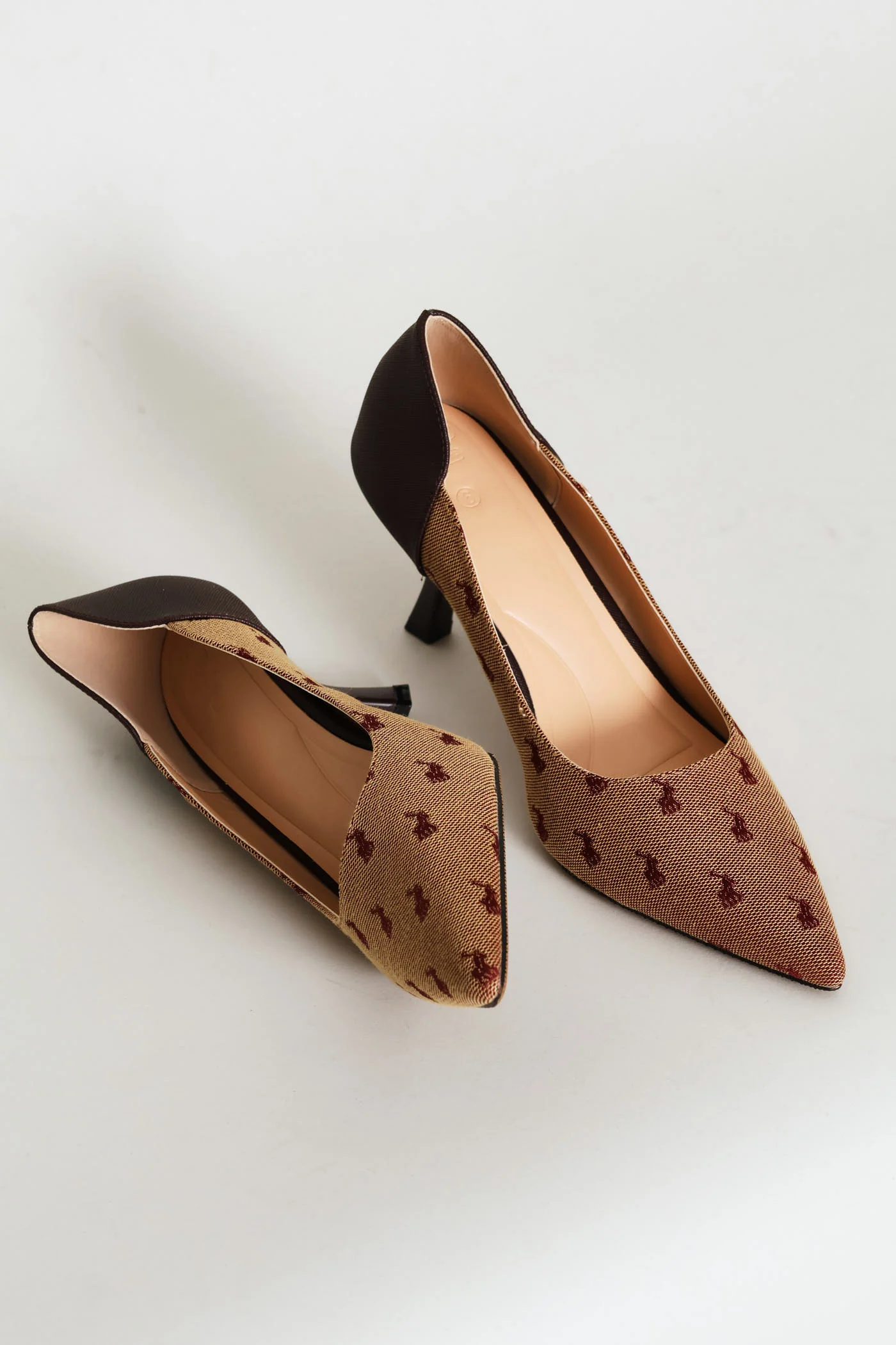 Jacquard Pointed Pump Heel - Burgundy - Image 2