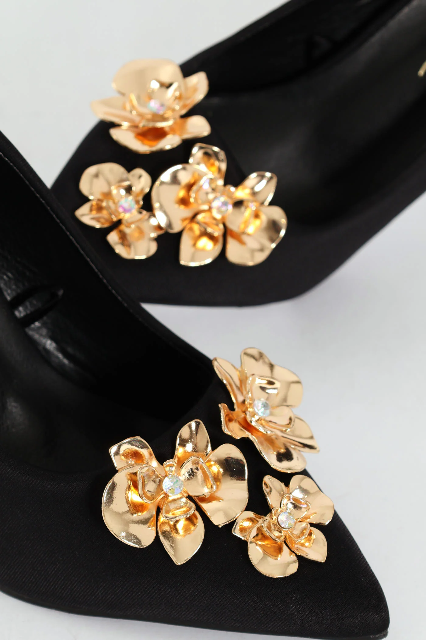Jewelled Trimmed Court Heel - Black - Image 5