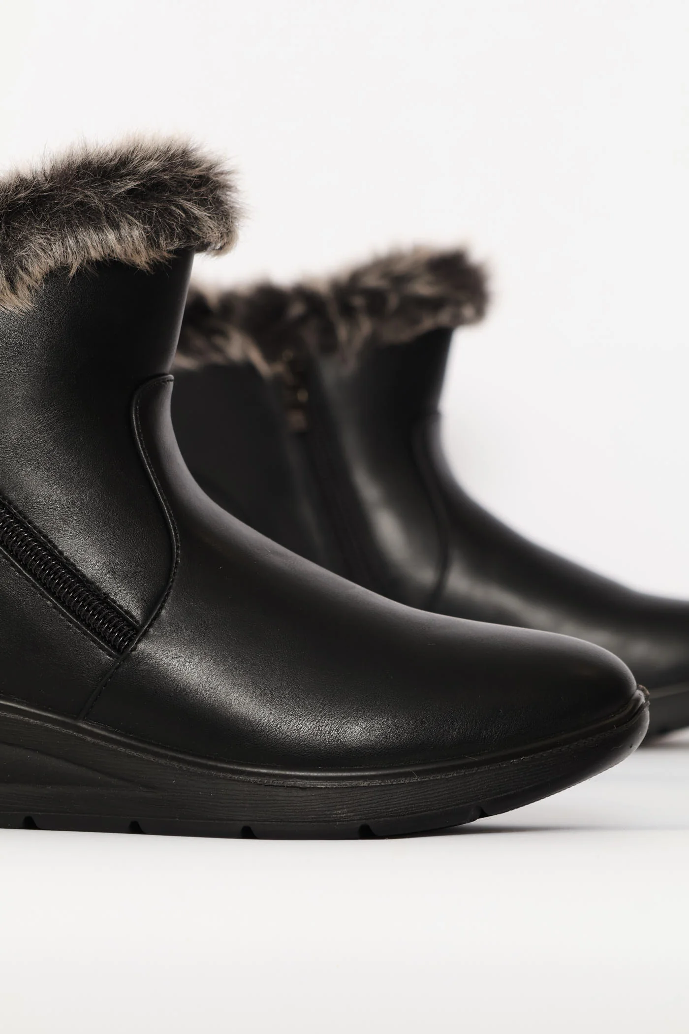 Jewelle Fur Cuff Side Zip Mid Wedge Ankle Boot - Black - Image 6
