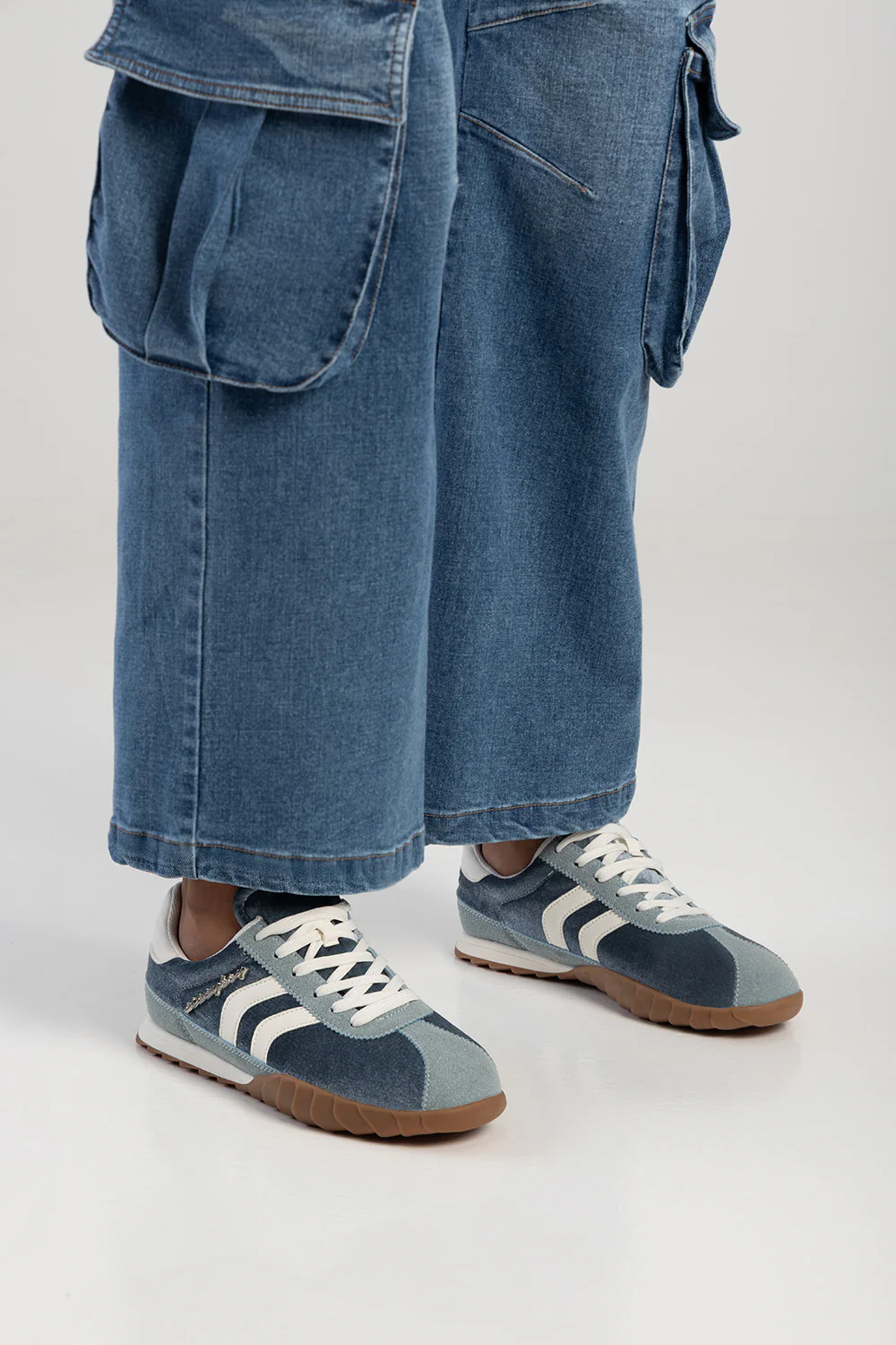 Jim Velvet Sneaker - Blue - Image 6