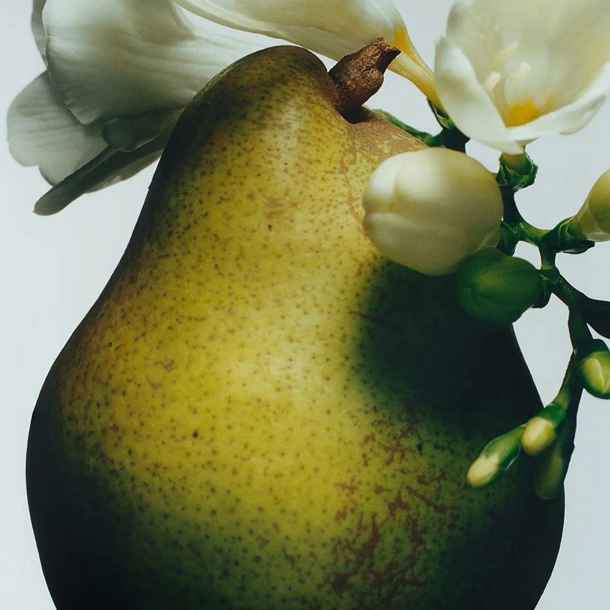 English Pear & Sweet Pea Cologne Travel Spray - 10ml - Image 3