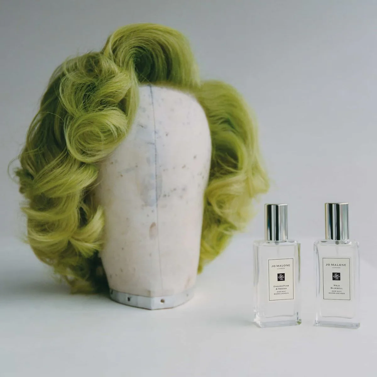 English Pear & Freesia Hair Mist - 30ml - Image 2