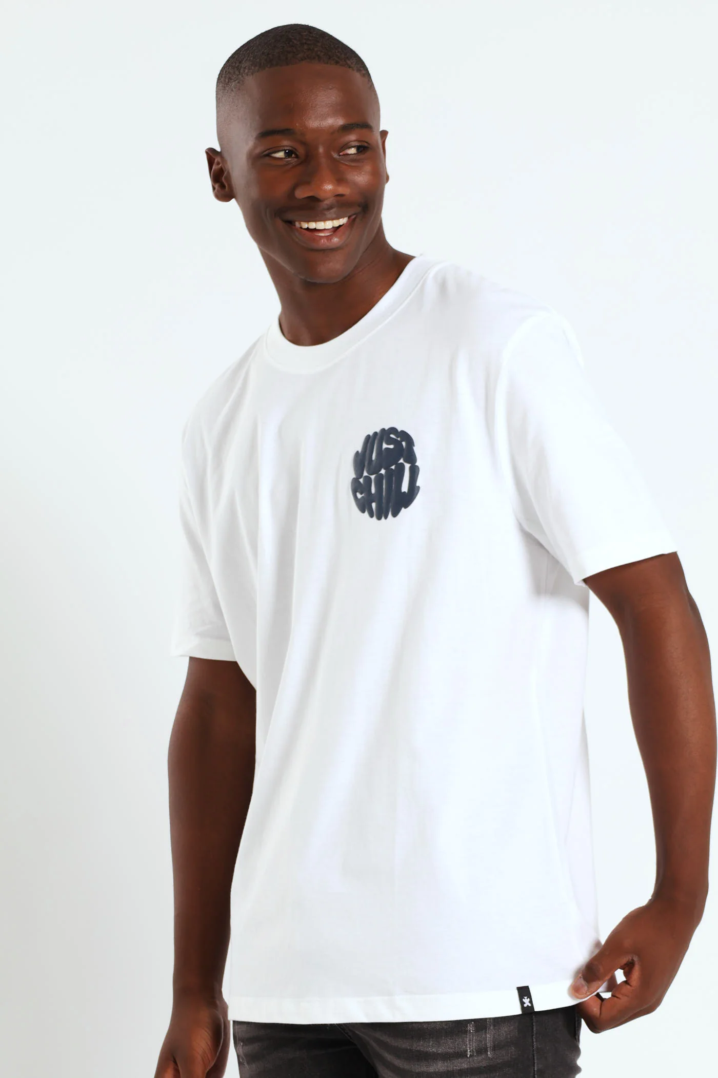 Just Chill Print Tee - White - Image 3