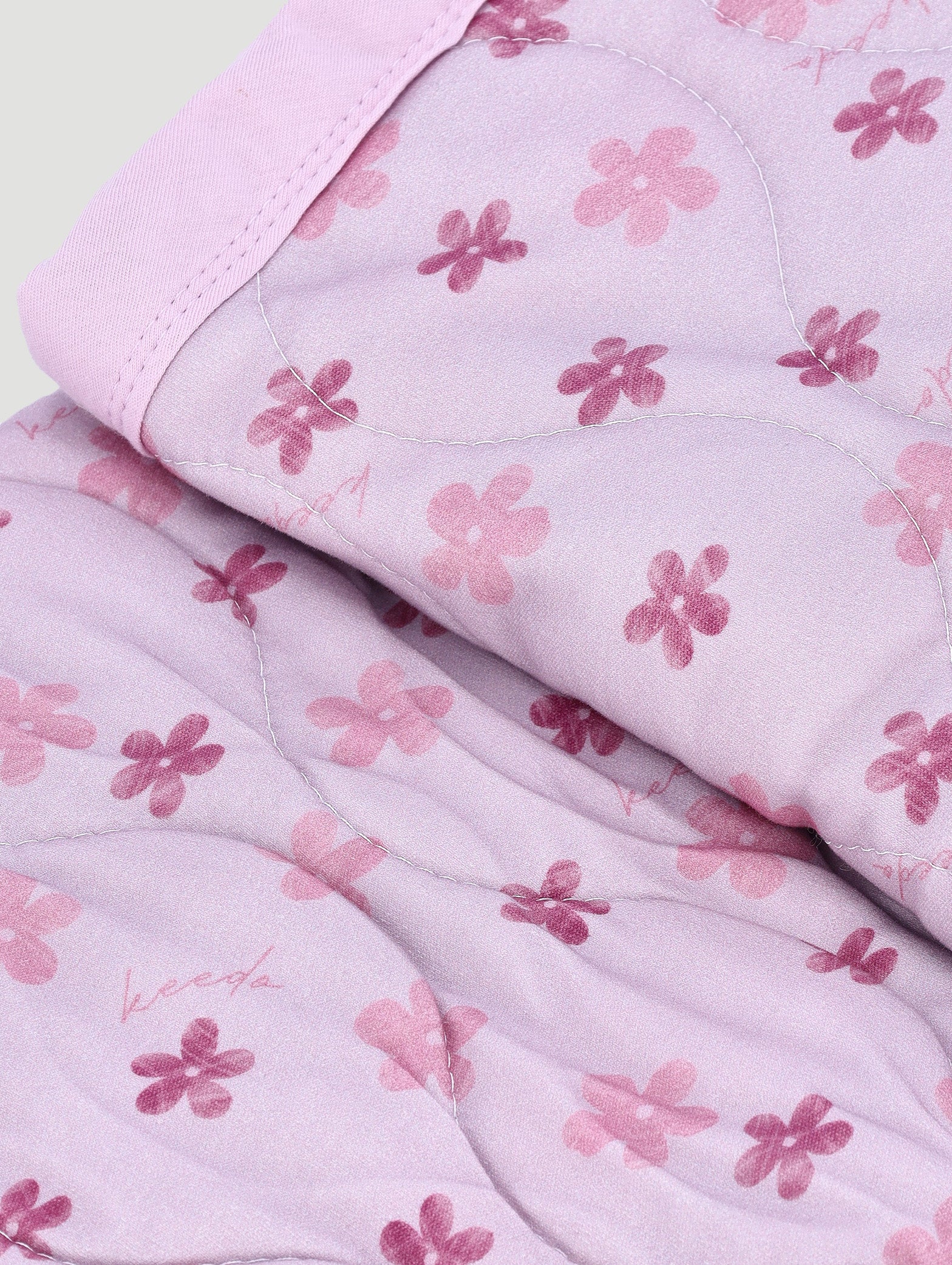 Keedo Keedo Reversible Quilted Blanket - Image 2