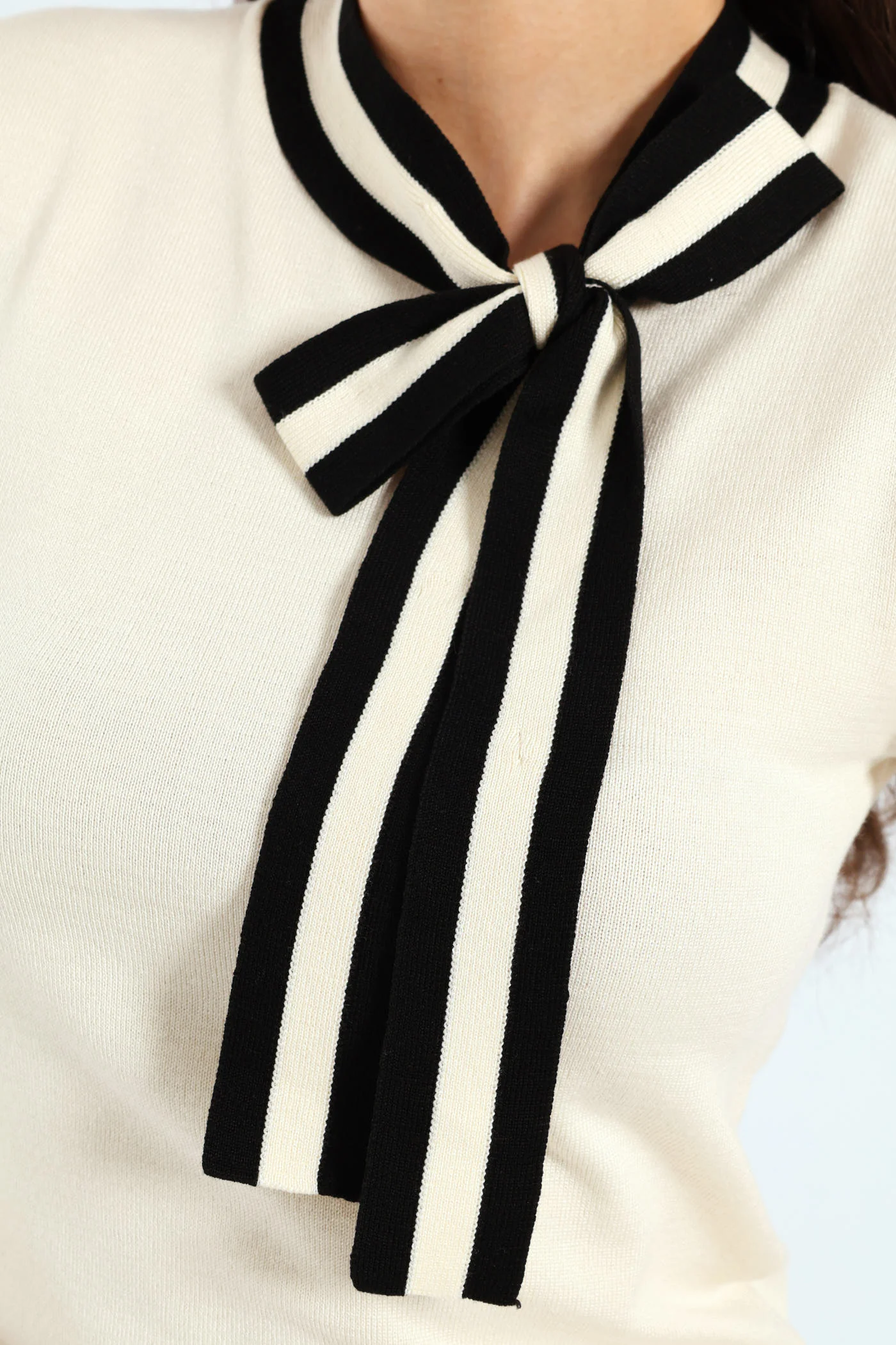 Kitty Bow Pullover Tee - Cream - Image 4