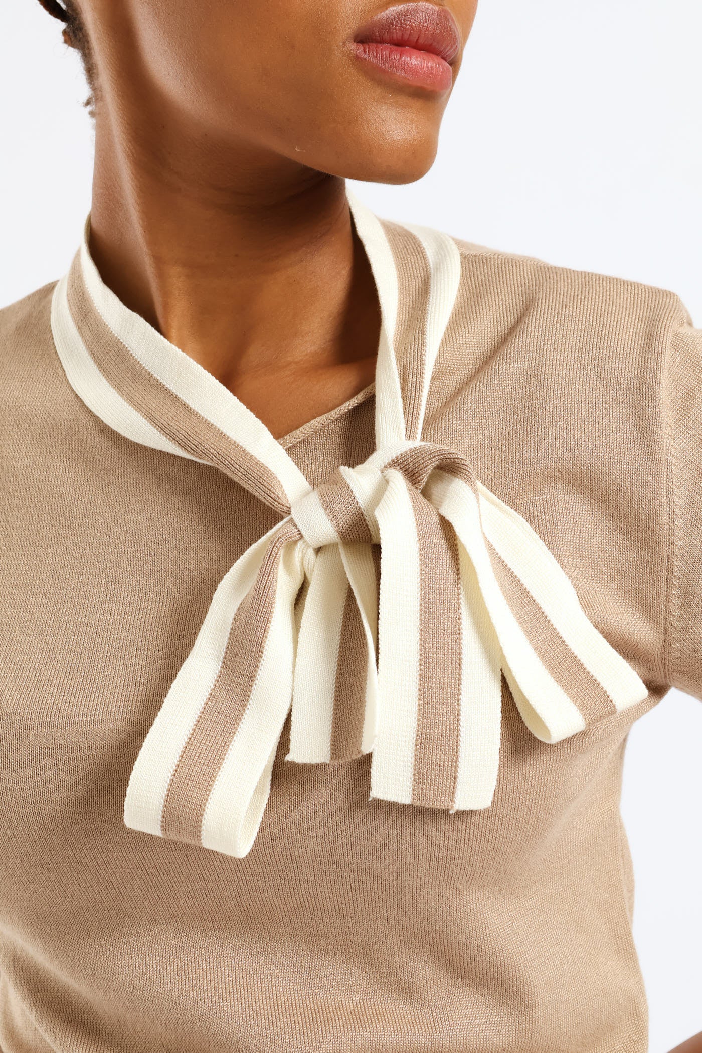 Kitty Bow Pullover Tee - Latte - Image 2