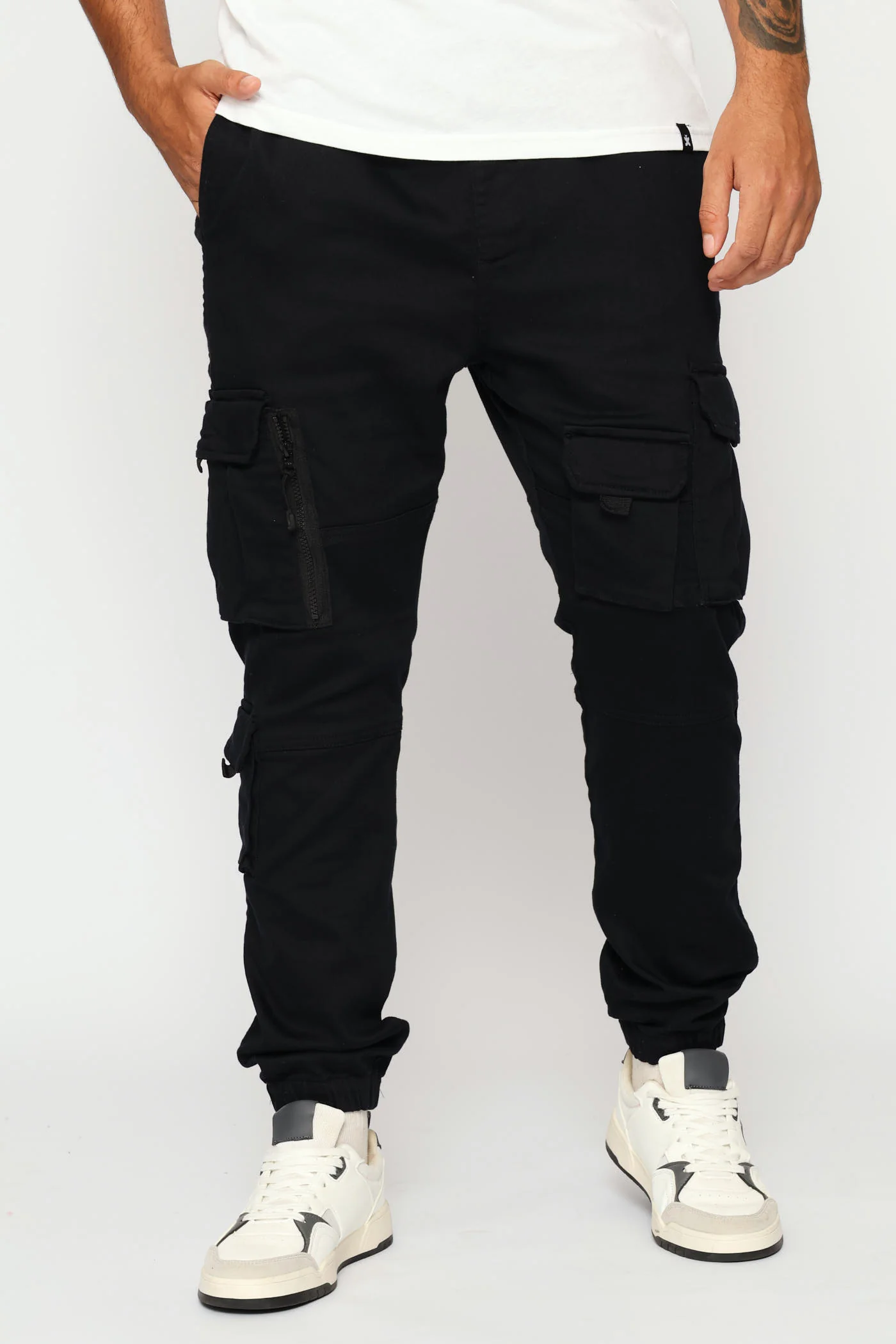 Knit Jogger - Black - Image 2