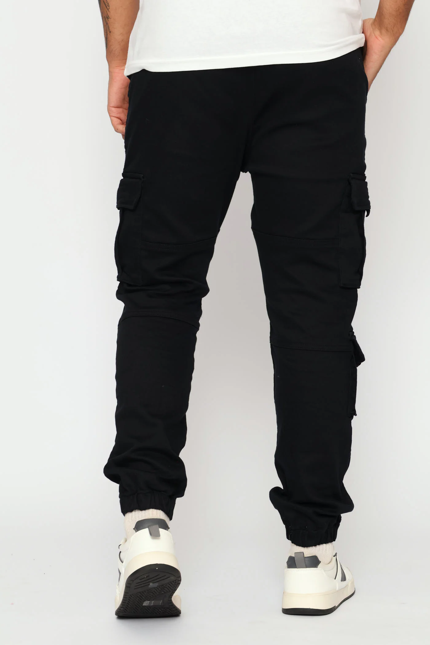 Knit Jogger - Black - Image 4