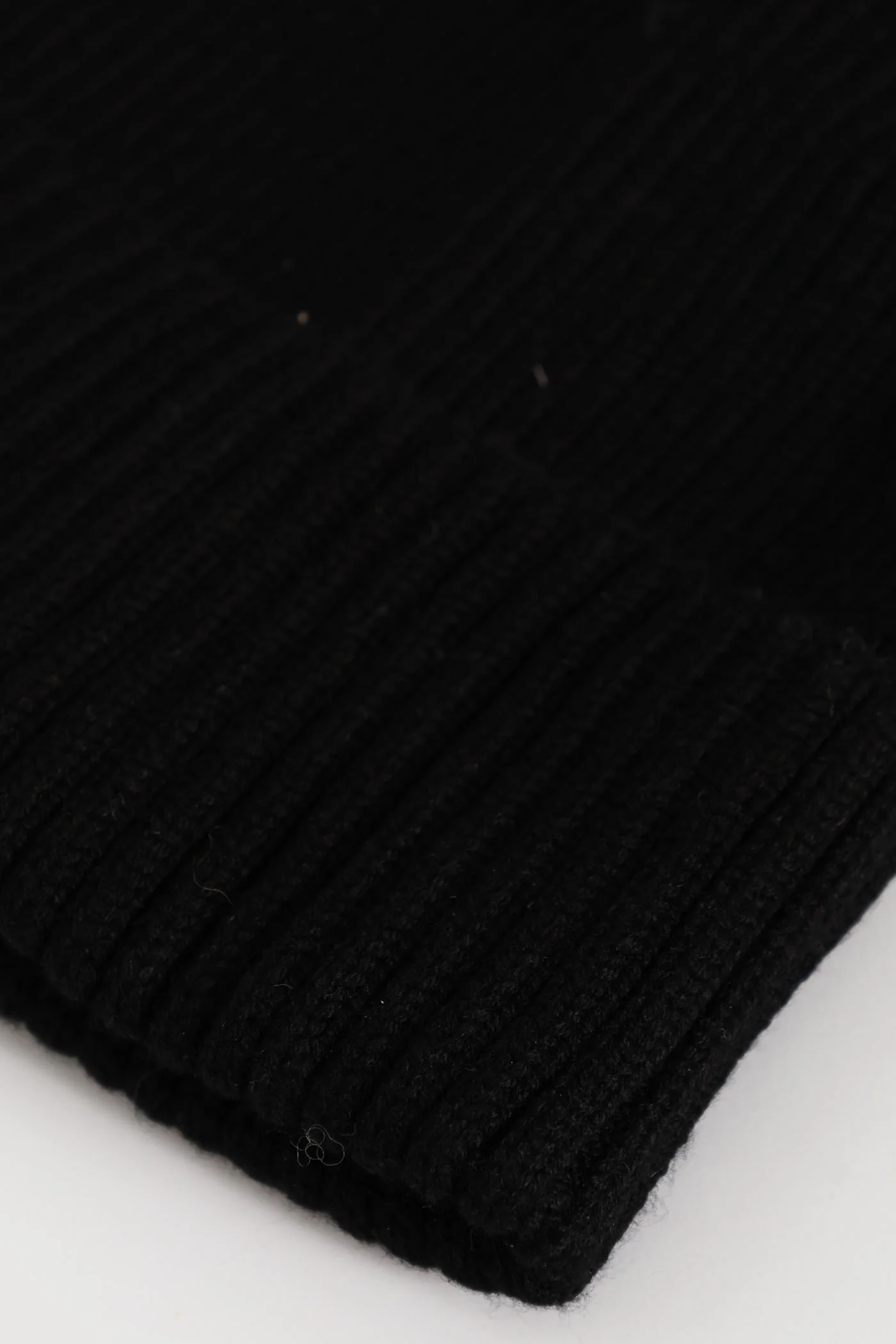 Knitted Pom Pom Beanie - Black - Image 4