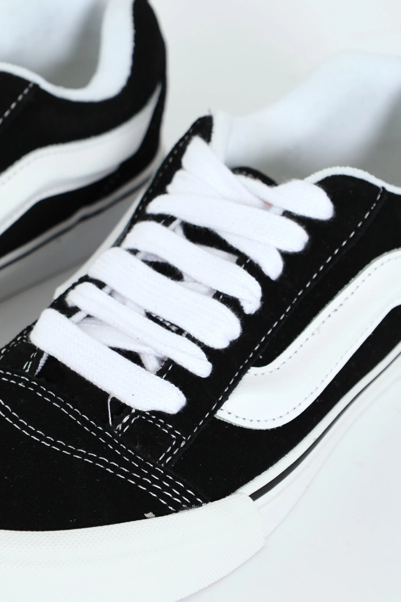 Knu Skool Chunky Lace Up Sneaker - Black/White - Image 6