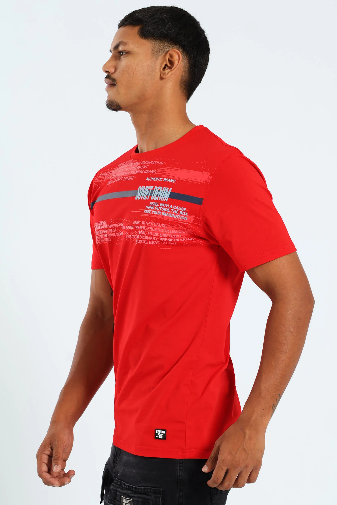 Konrad Tee - Red - Image 4