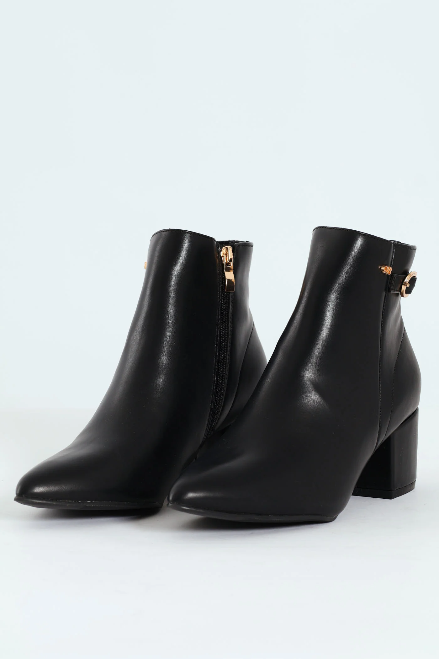 Kris 1 Pointed Toe Block Heel Ankle Boot - Black - Image 4