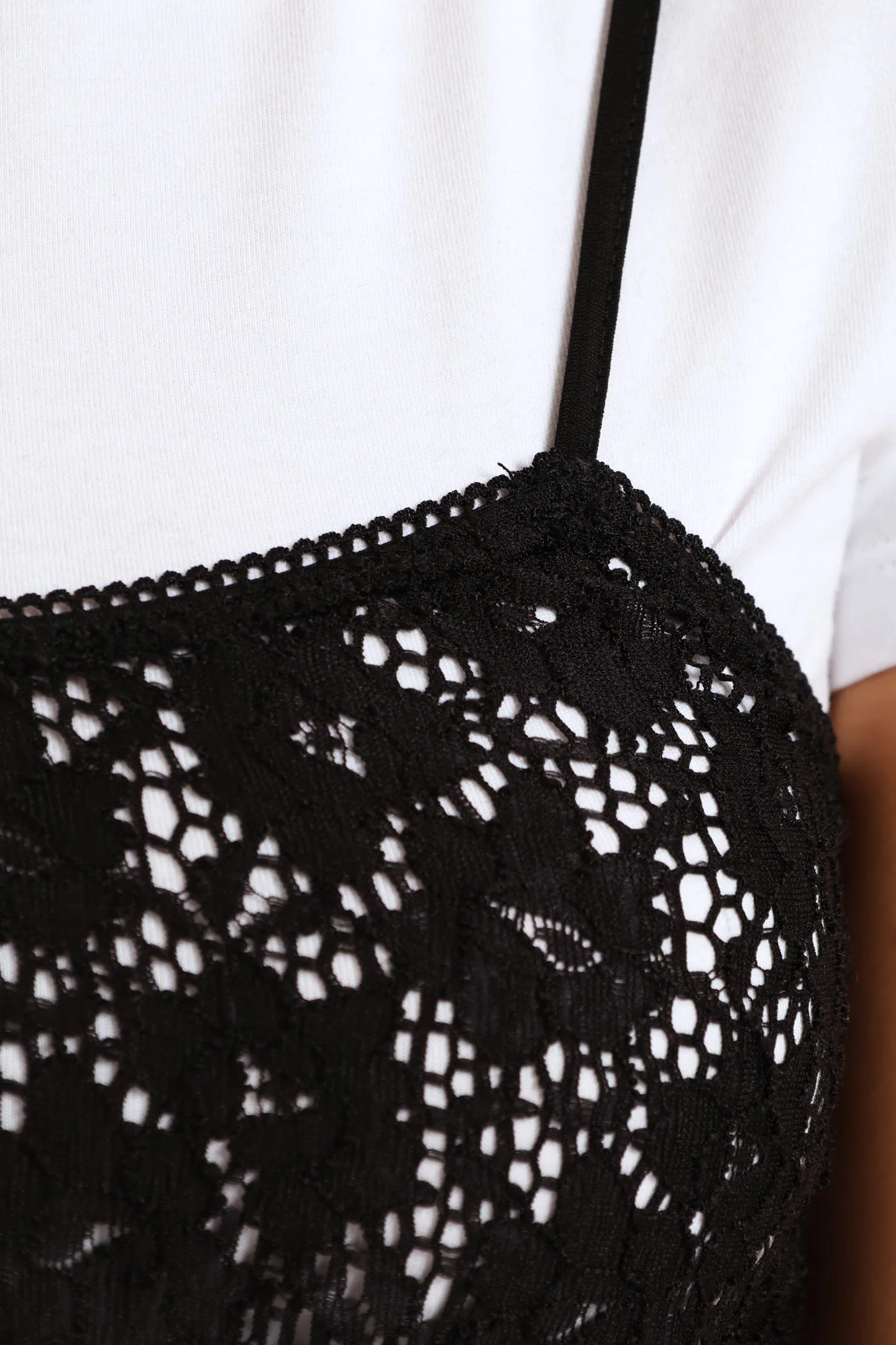 Lace Bralette Print Tee - White/Black - Image 4