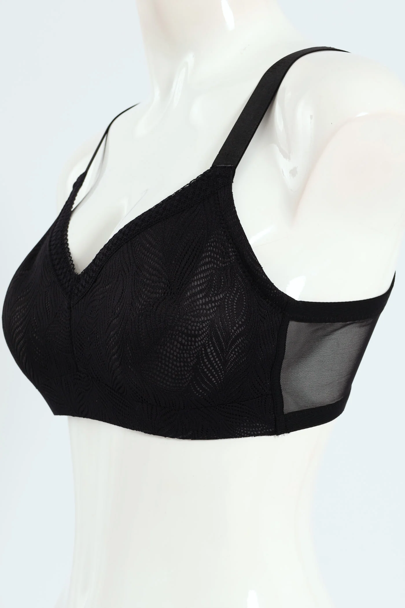 Lace M-Frame Bra - Black - Image 2