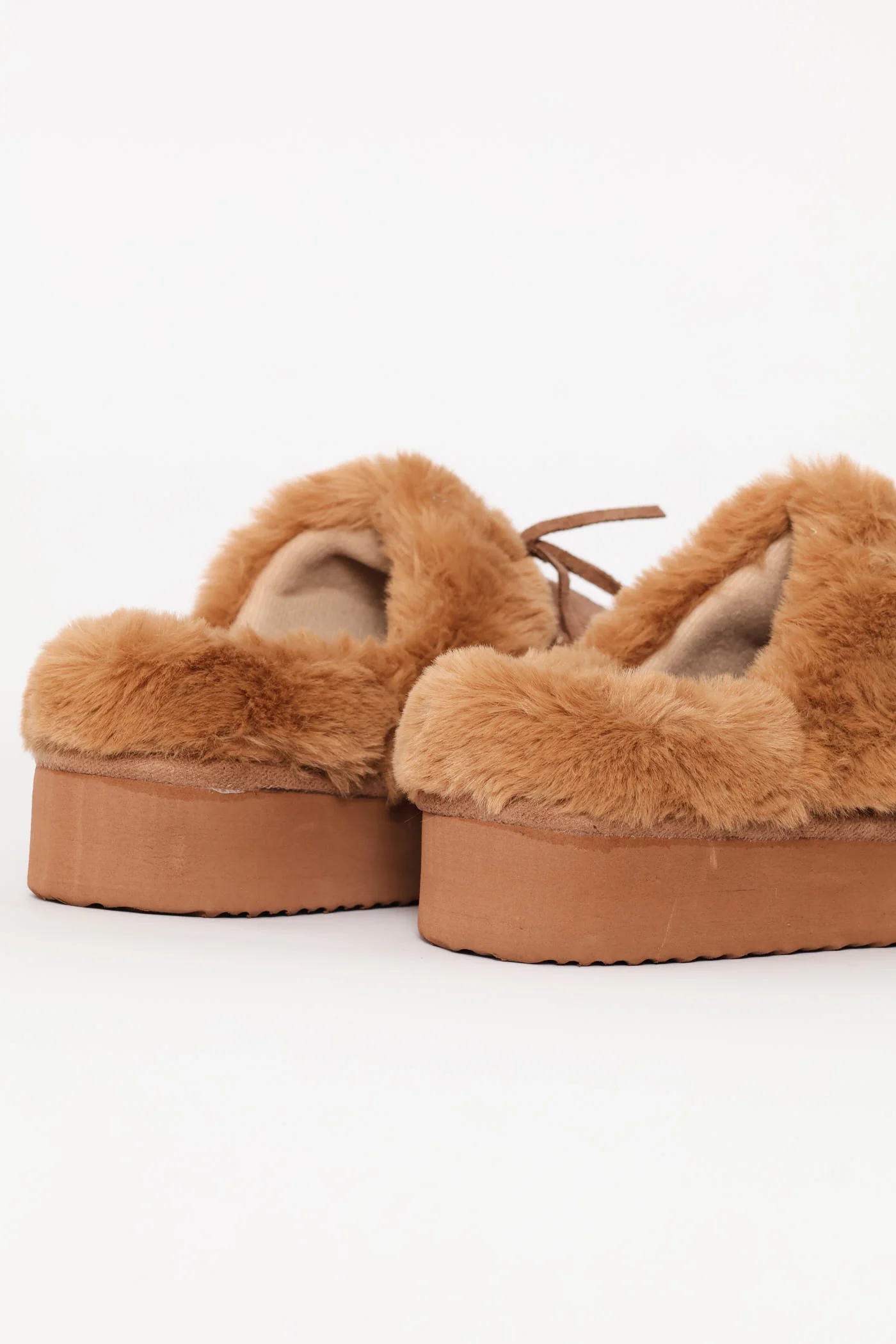 Lace Up Detail Flatform Fur Slipper - Taupe - Image 5