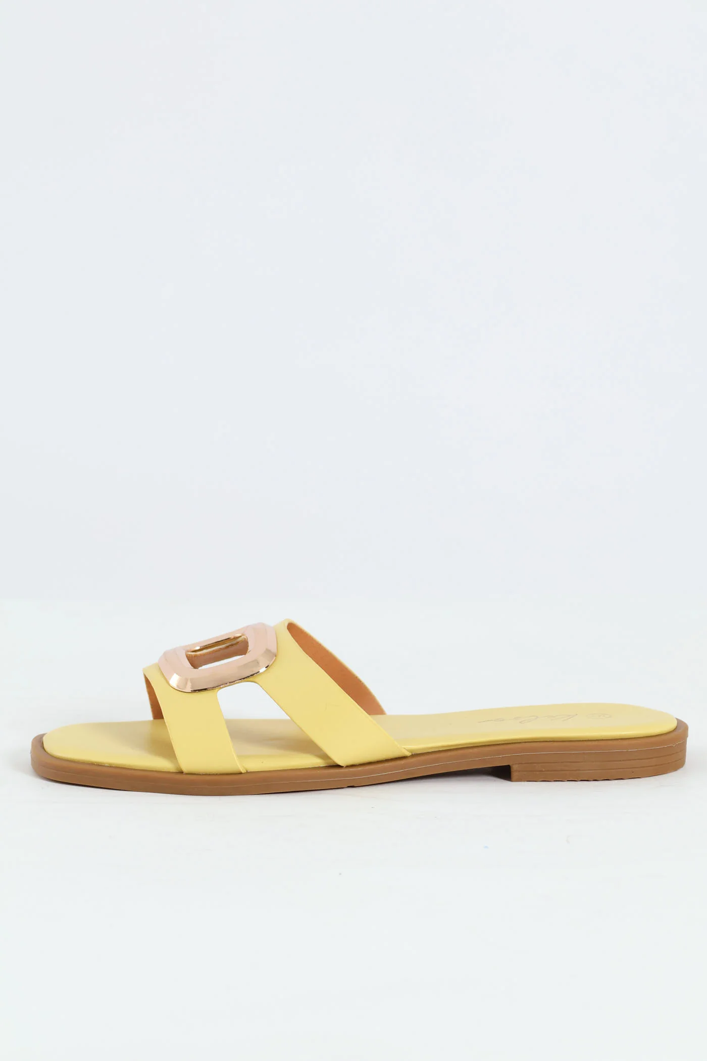Large Oval Trim Single Band Mule Sandal - Lemon - Image 4