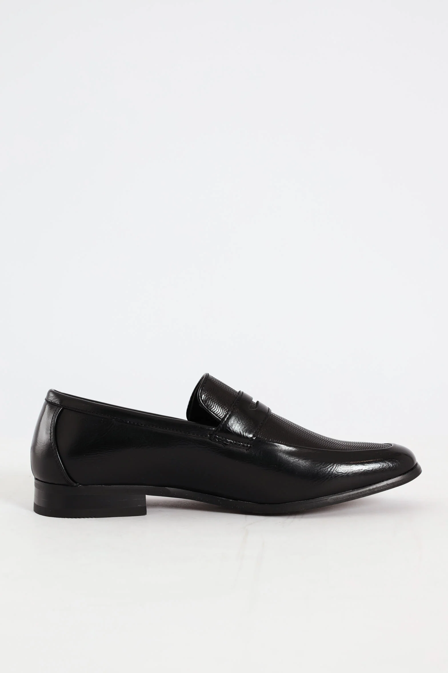 Laser Detail Penny Smart Shoe - Black - Image 2