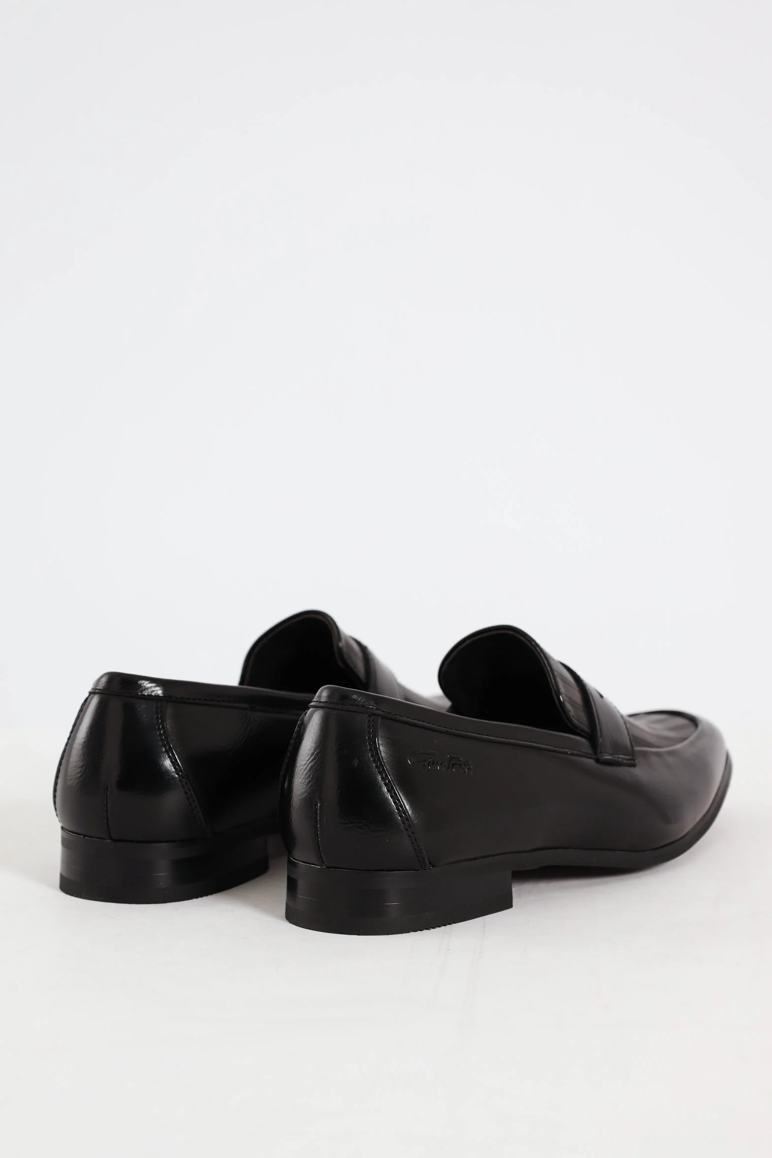 Laser Detail Penny Smart Shoe - Black - Image 5