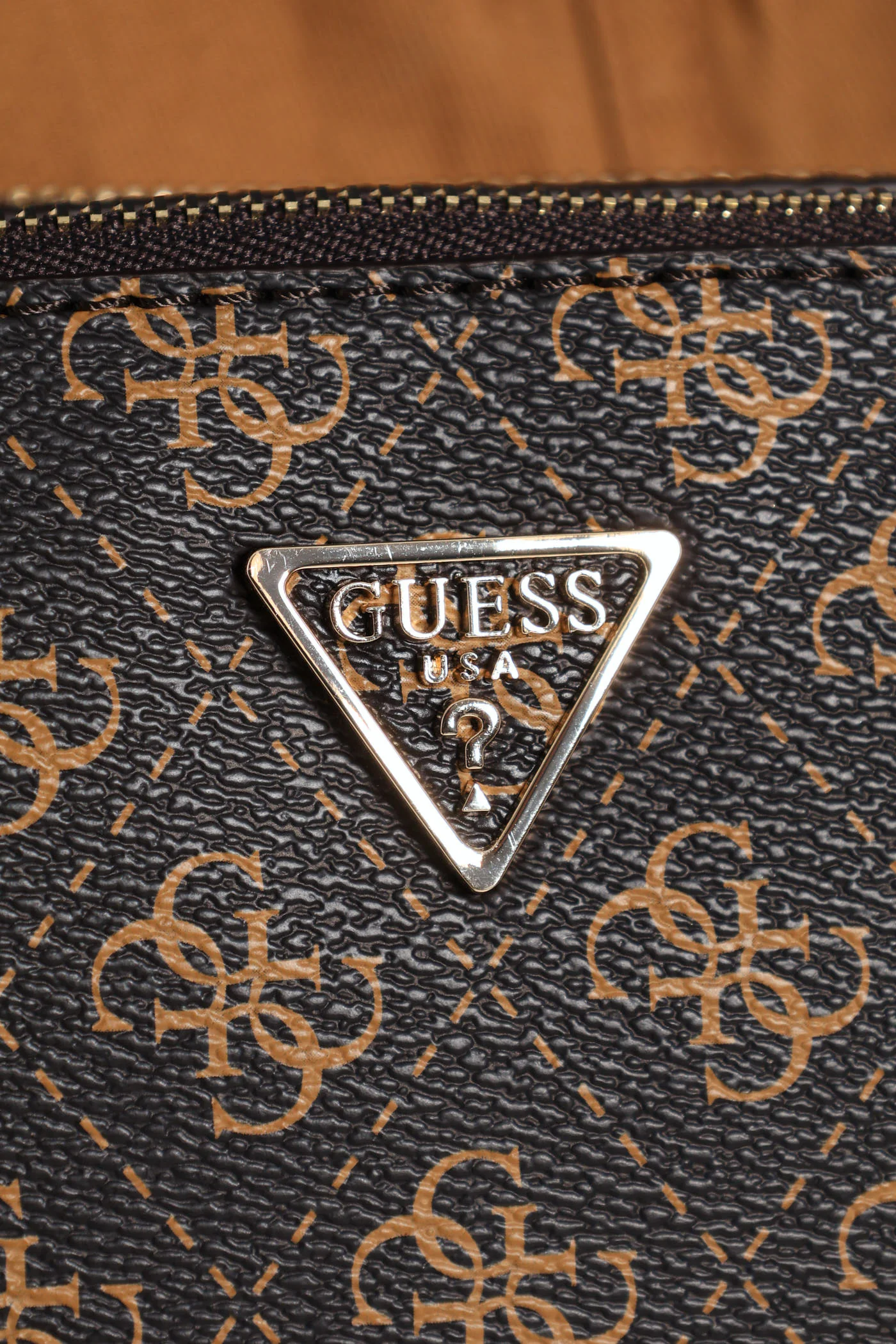 Latona 11 Camera Crossbody - Brown - Image 4