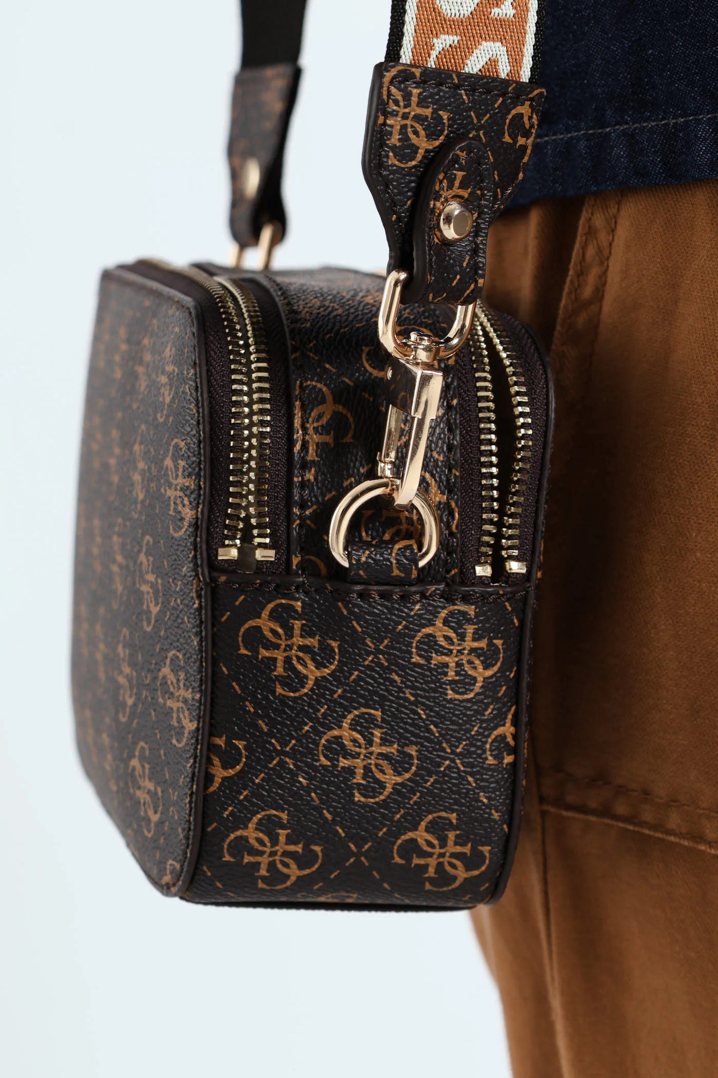 Latona 11 Camera Crossbody - Brown - Image 6