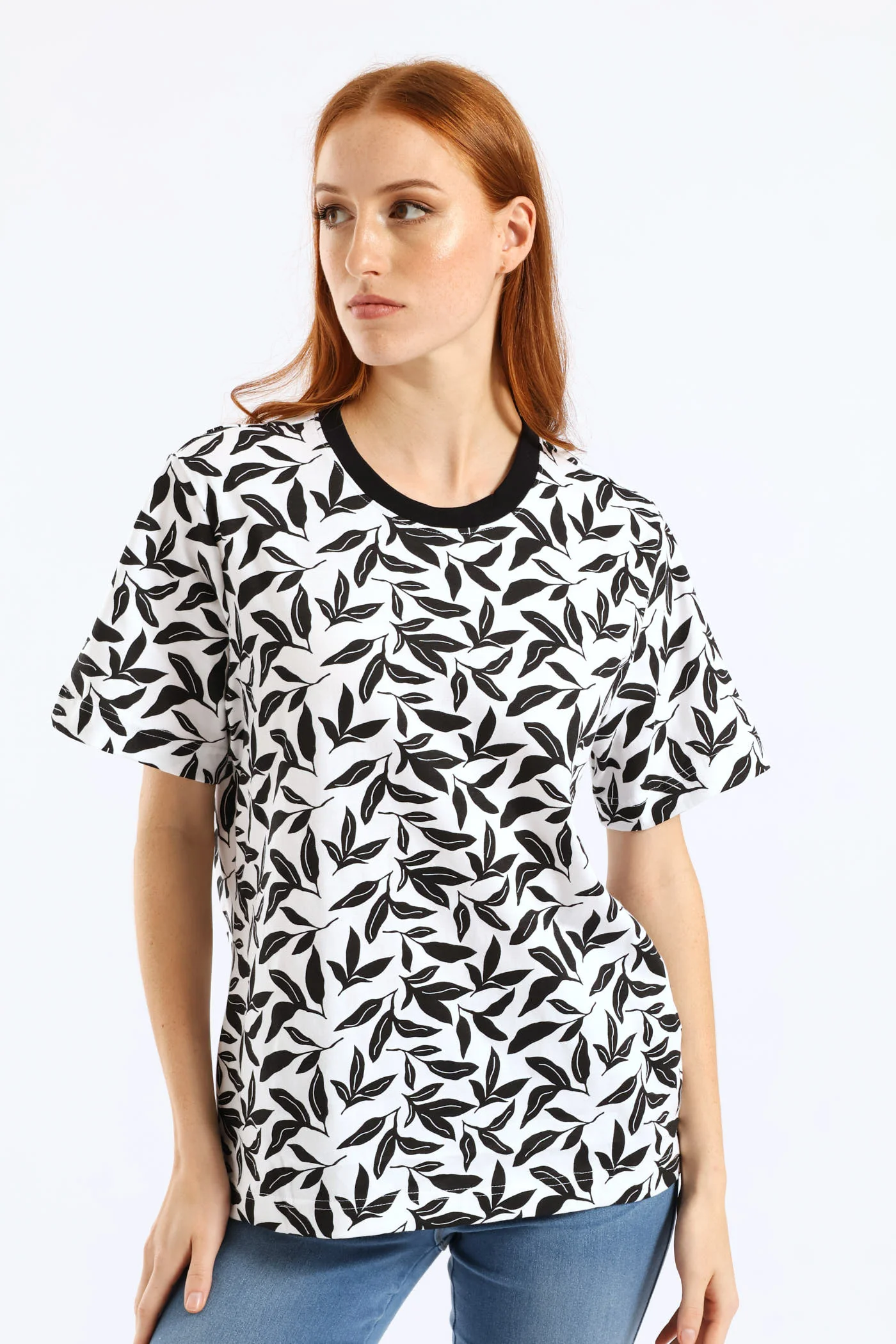 Leaf Print Boxy Tee - Black/White - Image 4