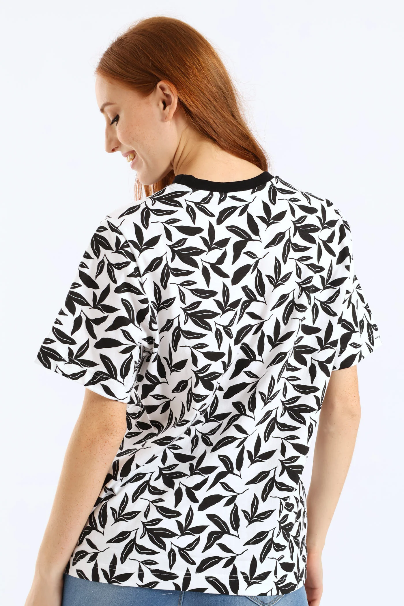Leaf Print Boxy Tee - Black/White - Image 7