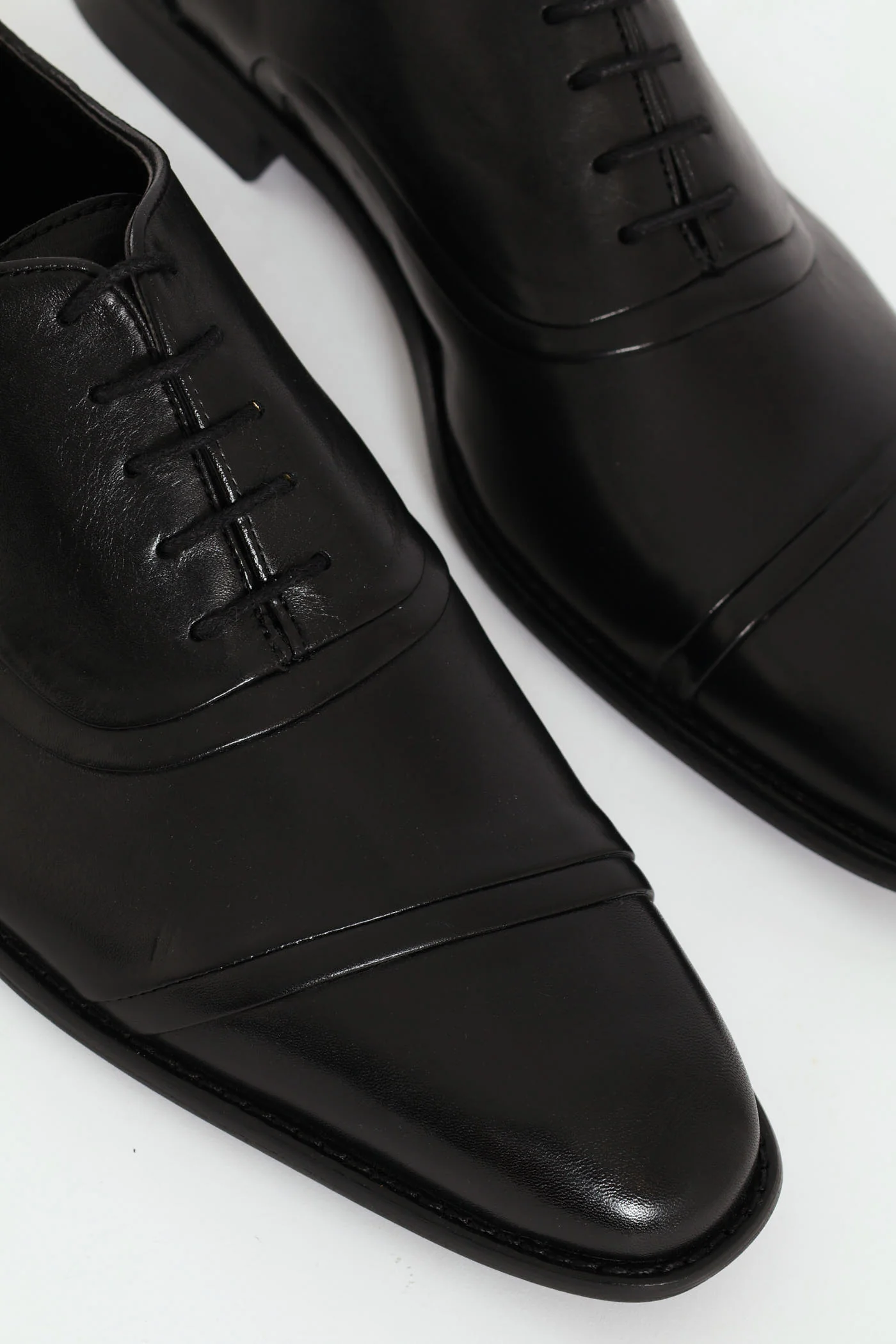 Leather Oxford Toe Cap Dress Shoe - Black - Image 2